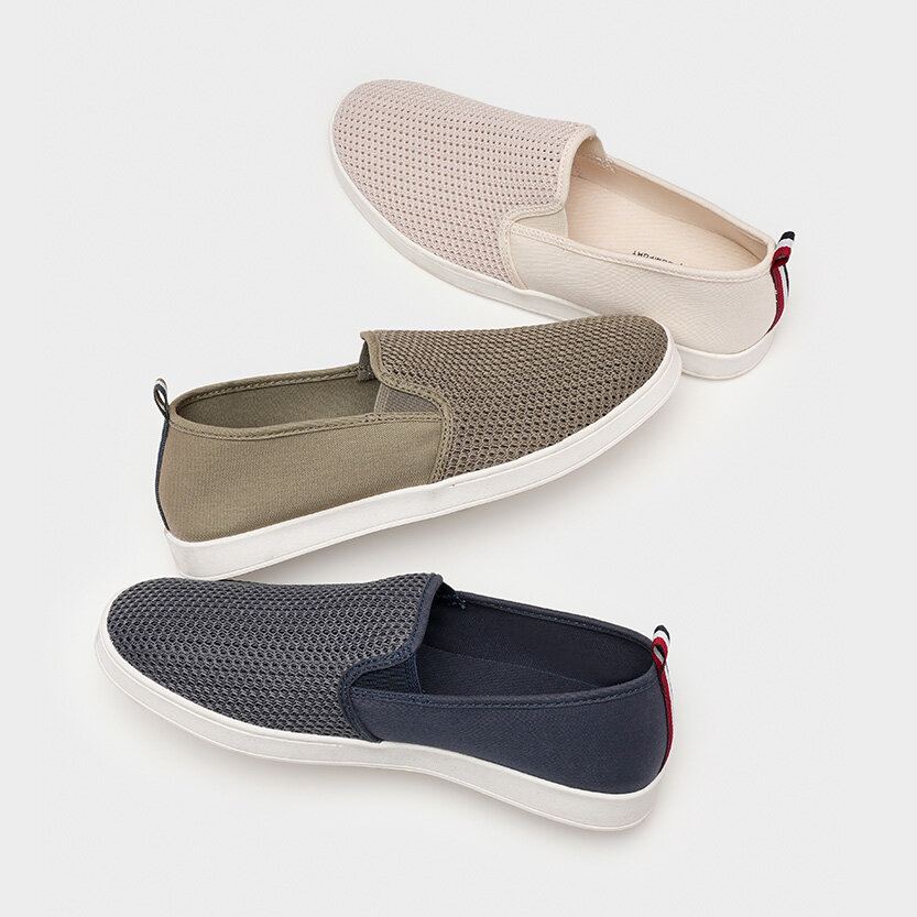 Canvas sneakers i olika färger