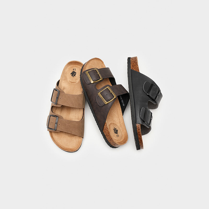 Bekväma sandaler i olika färger