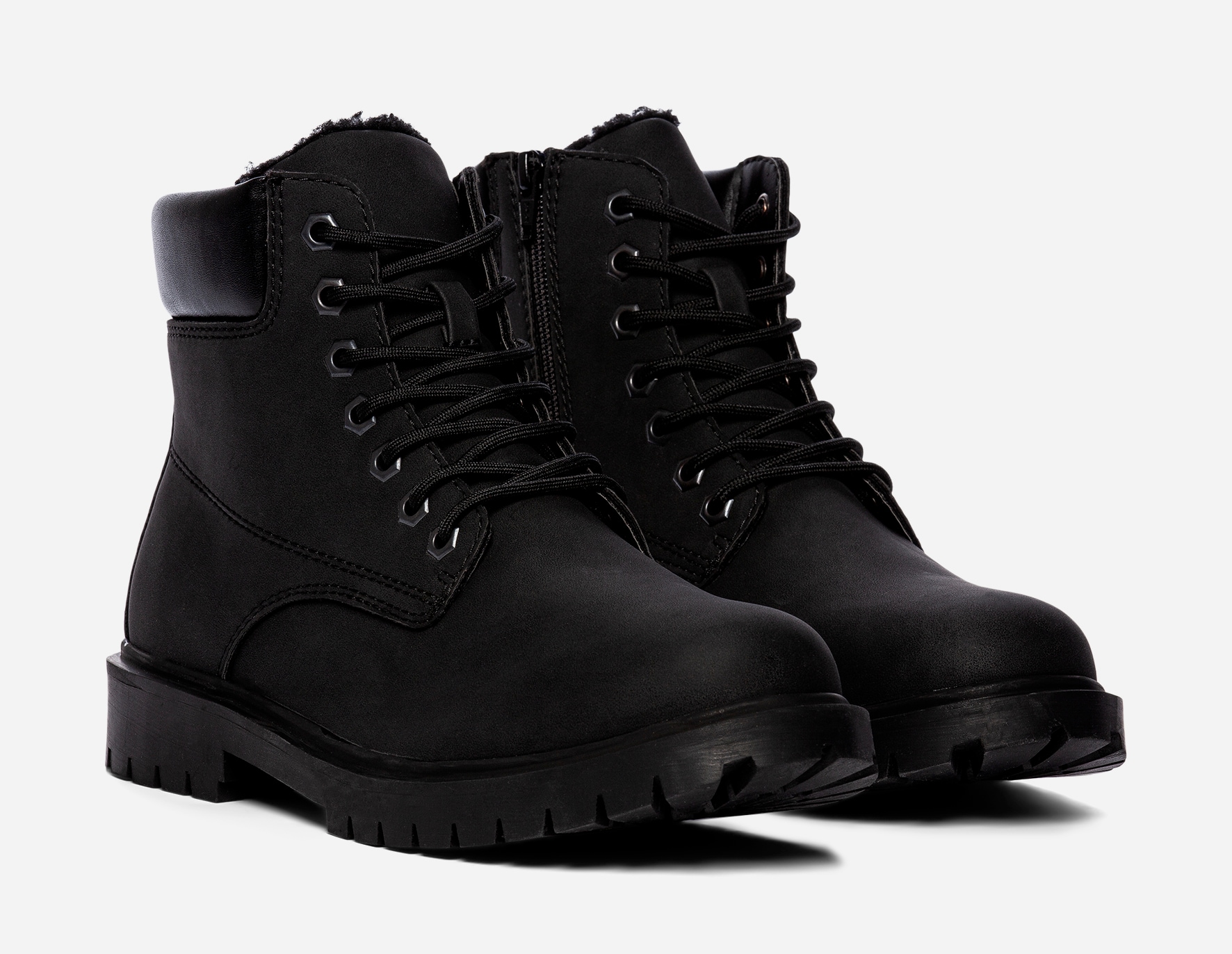 LEJON, Varmfodrade kängor Svarta