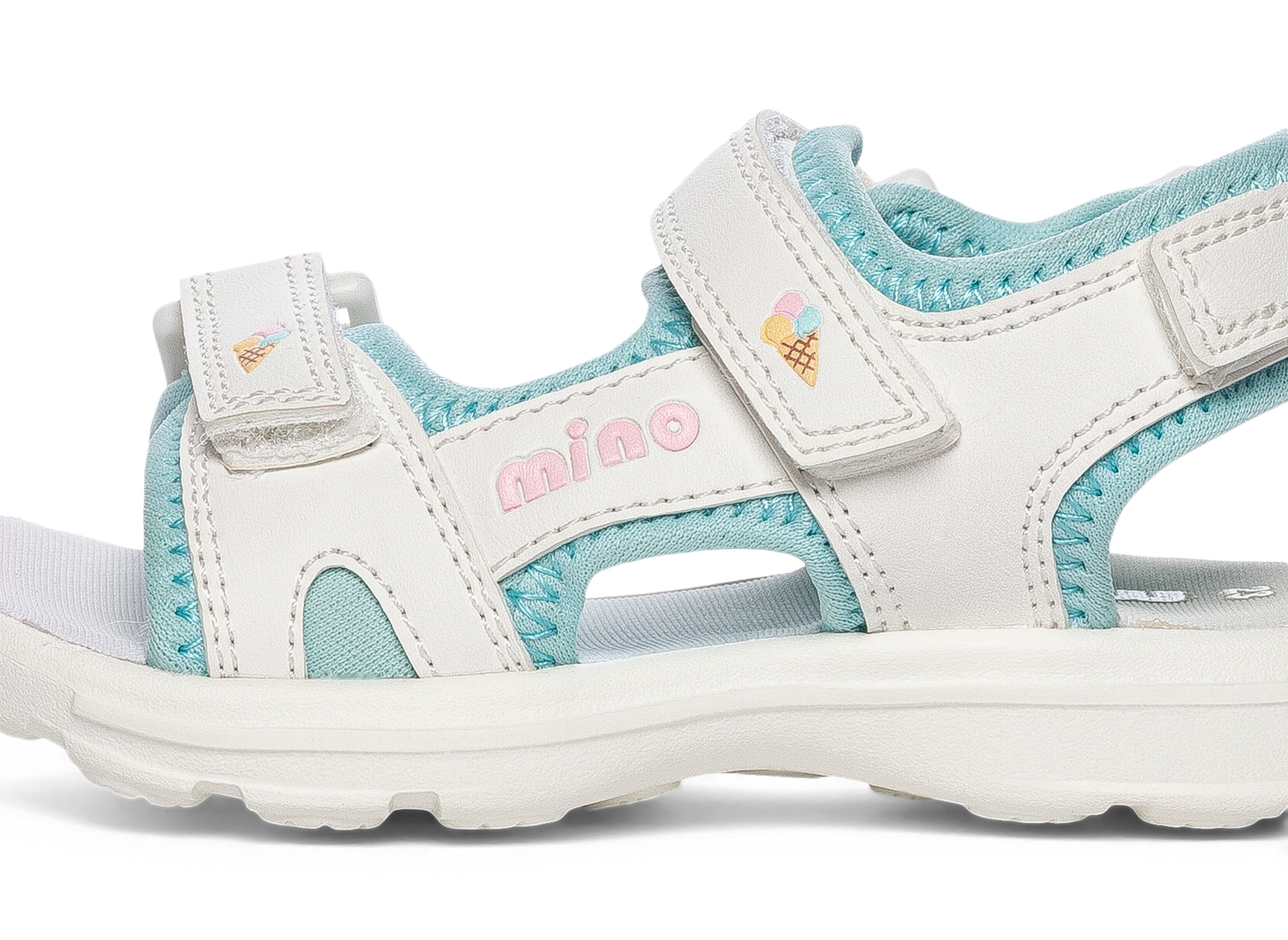 Mino, Sandaler Vita