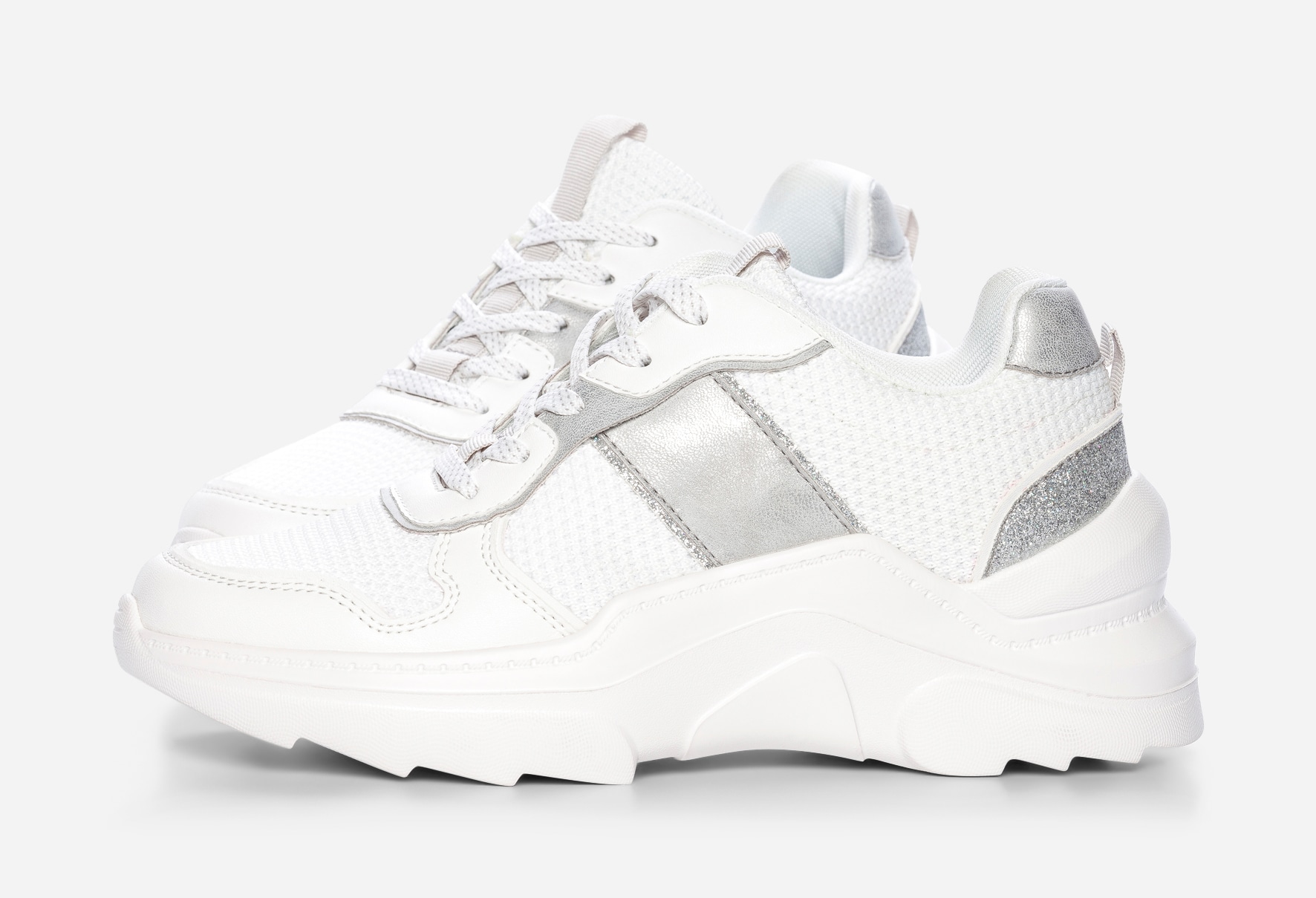 VOX, Sneakers Vita
