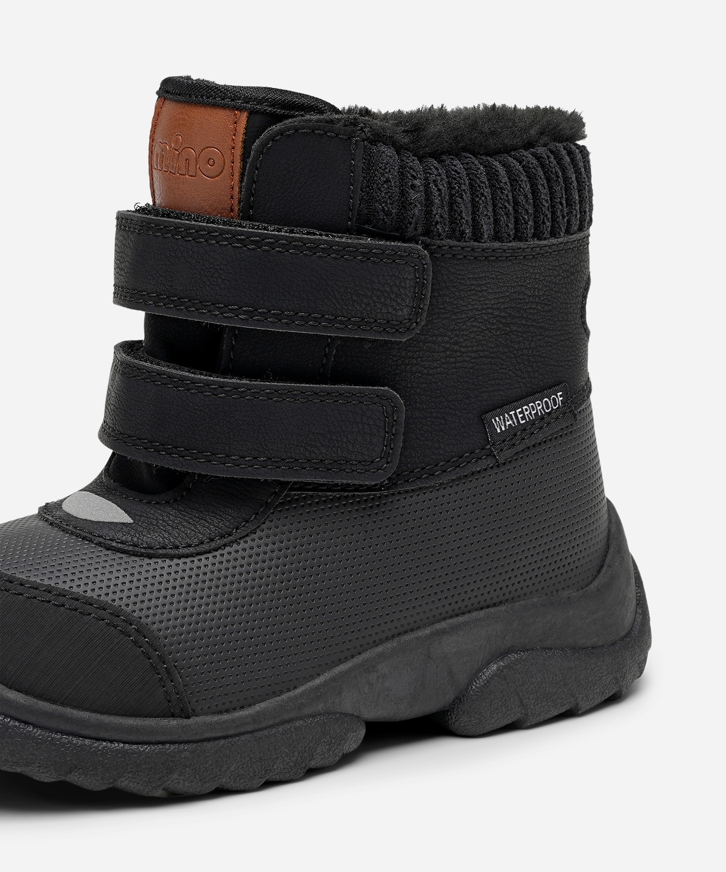 Mino, Varmfodrade kängor waterproof Svarta