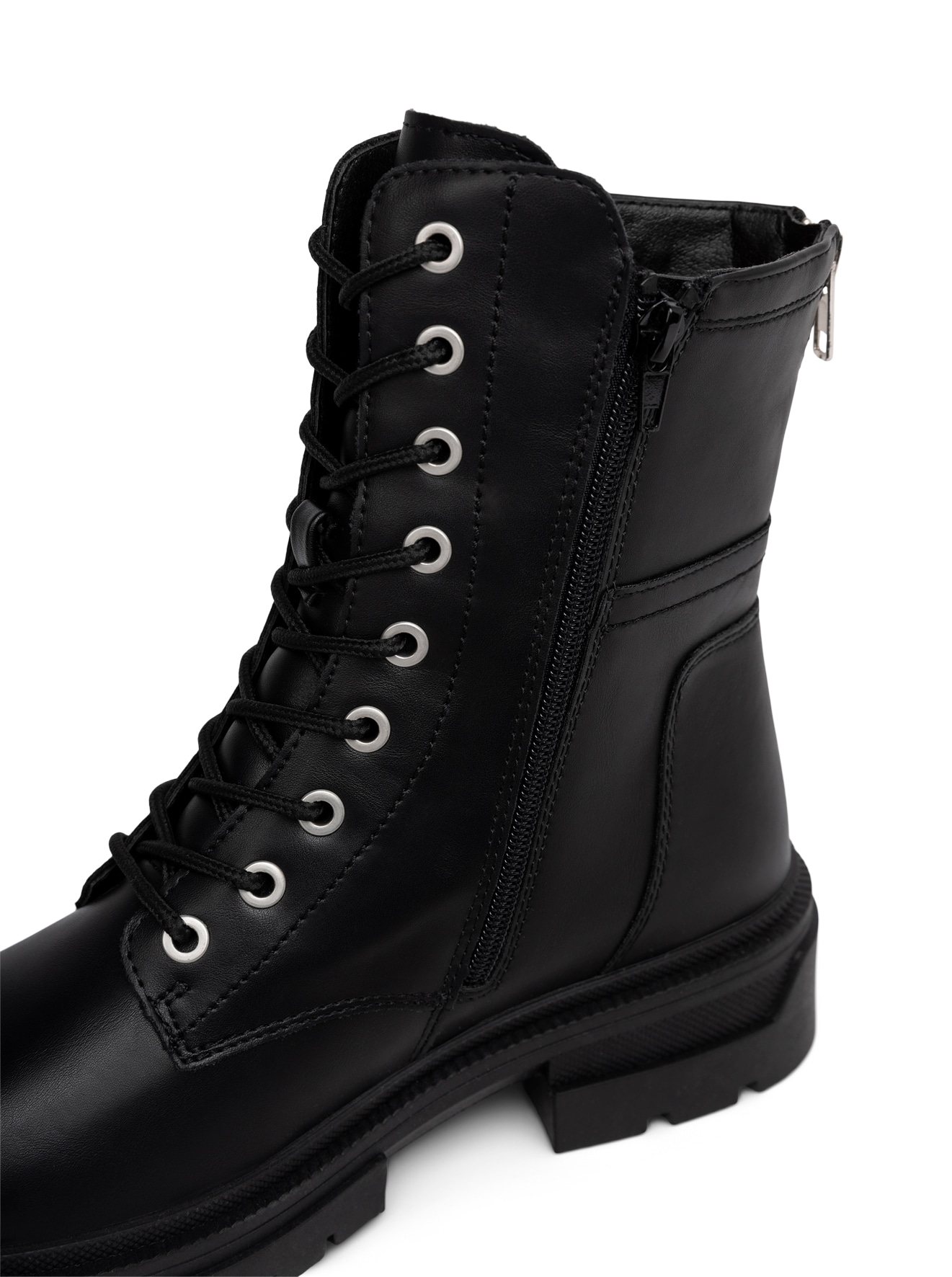 CLOU, Varmfodrade kängor Svarta