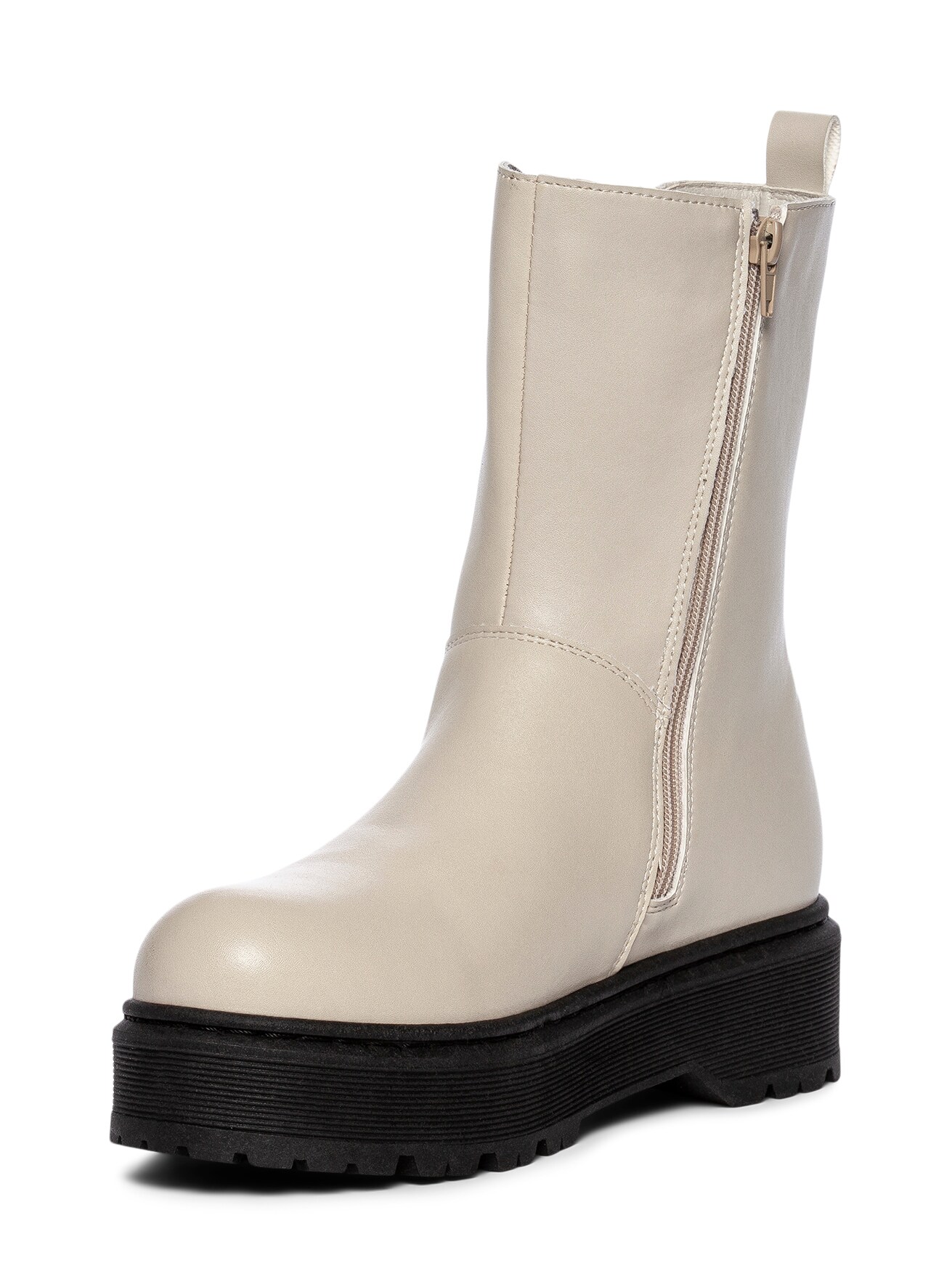 VOX, Chelseaboots Vita