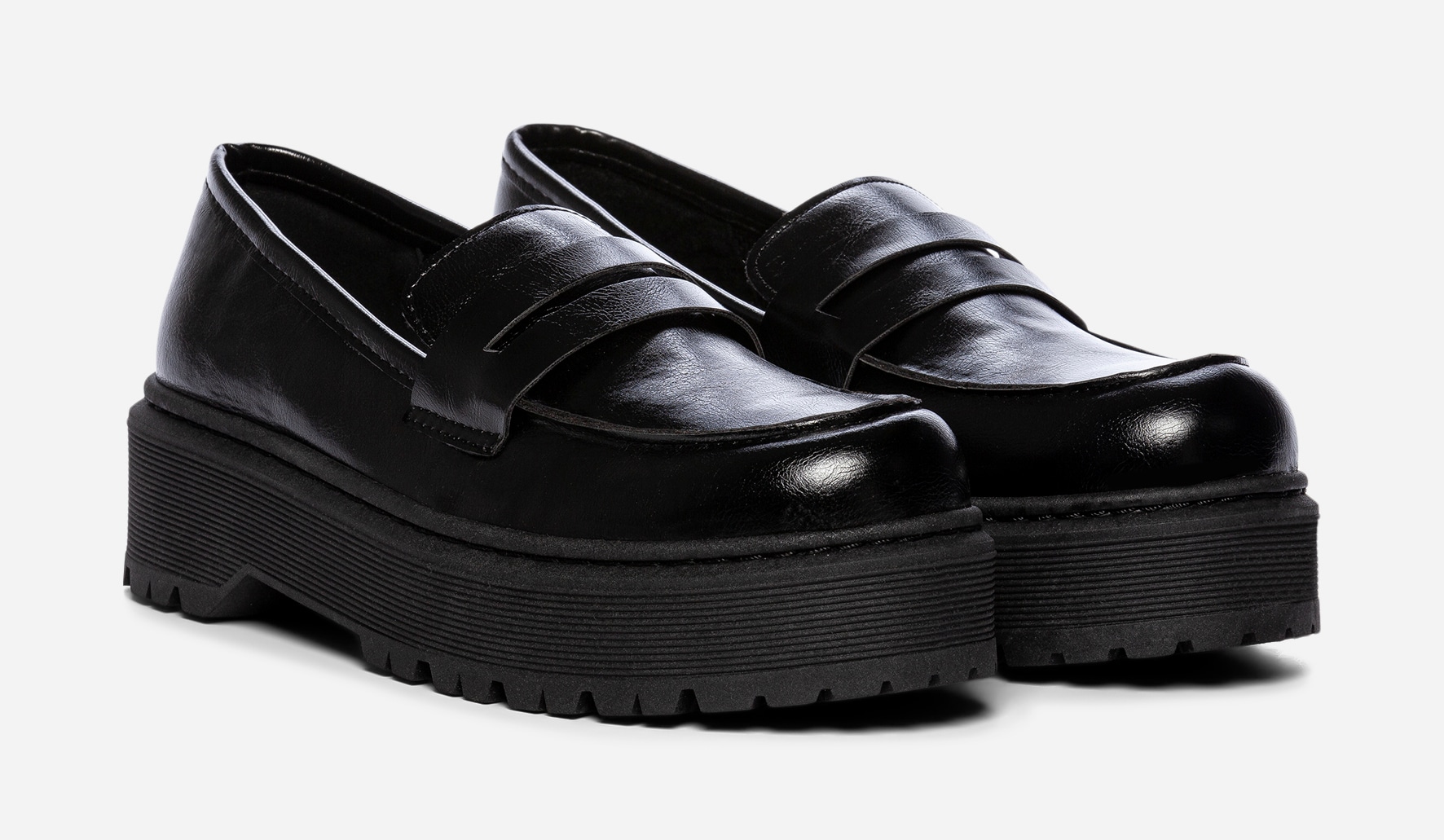 VOX, Loafers Svarta
