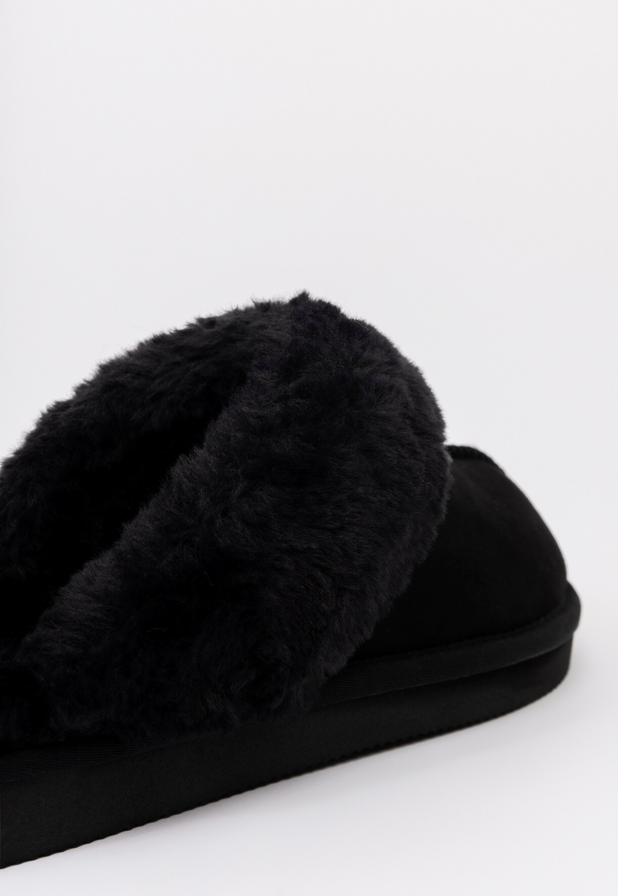 ALLEY, Tofflor Svarta