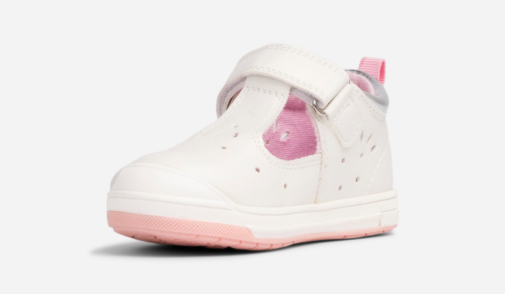 Mino, Sandaler Metallfärgade