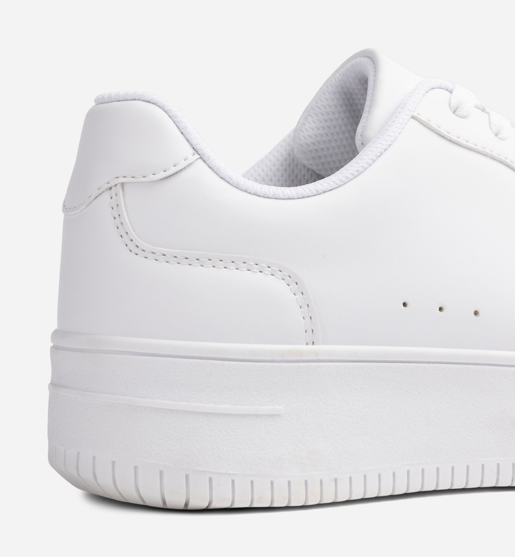 LEJON, Sneakers Vita