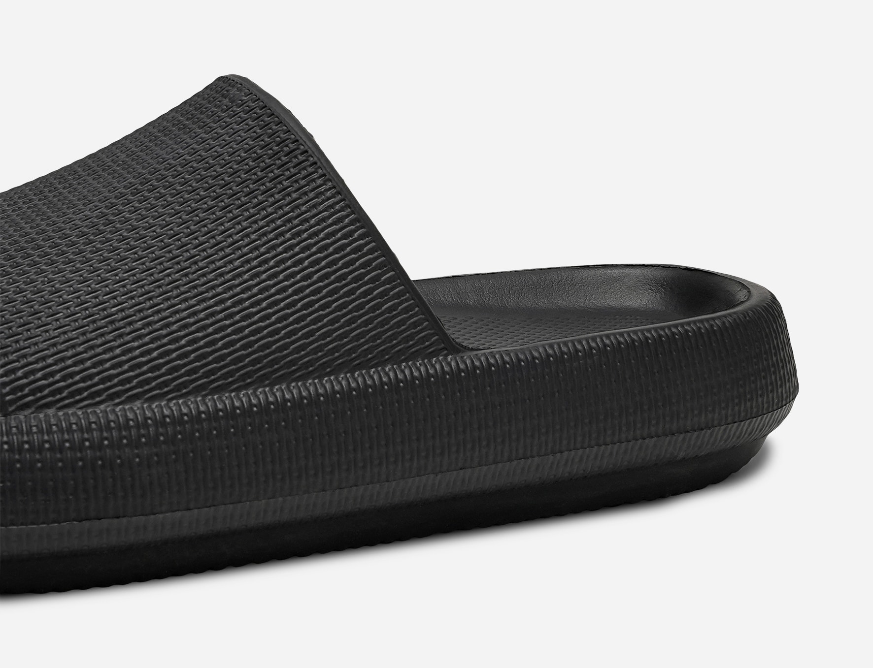 LEJON, Tofflor Svarta