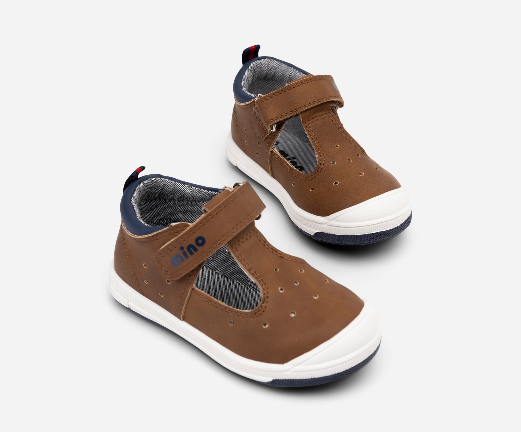 Mino, Sandaler Bruna