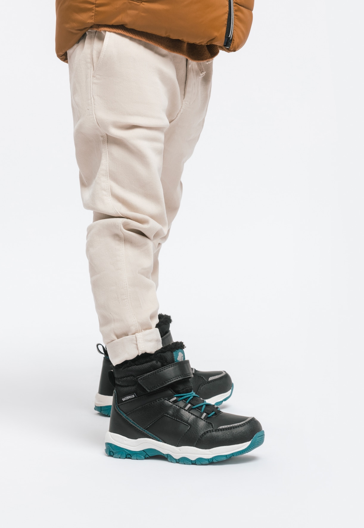 LEJON, Varmfodrade kängor waterproof Svarta