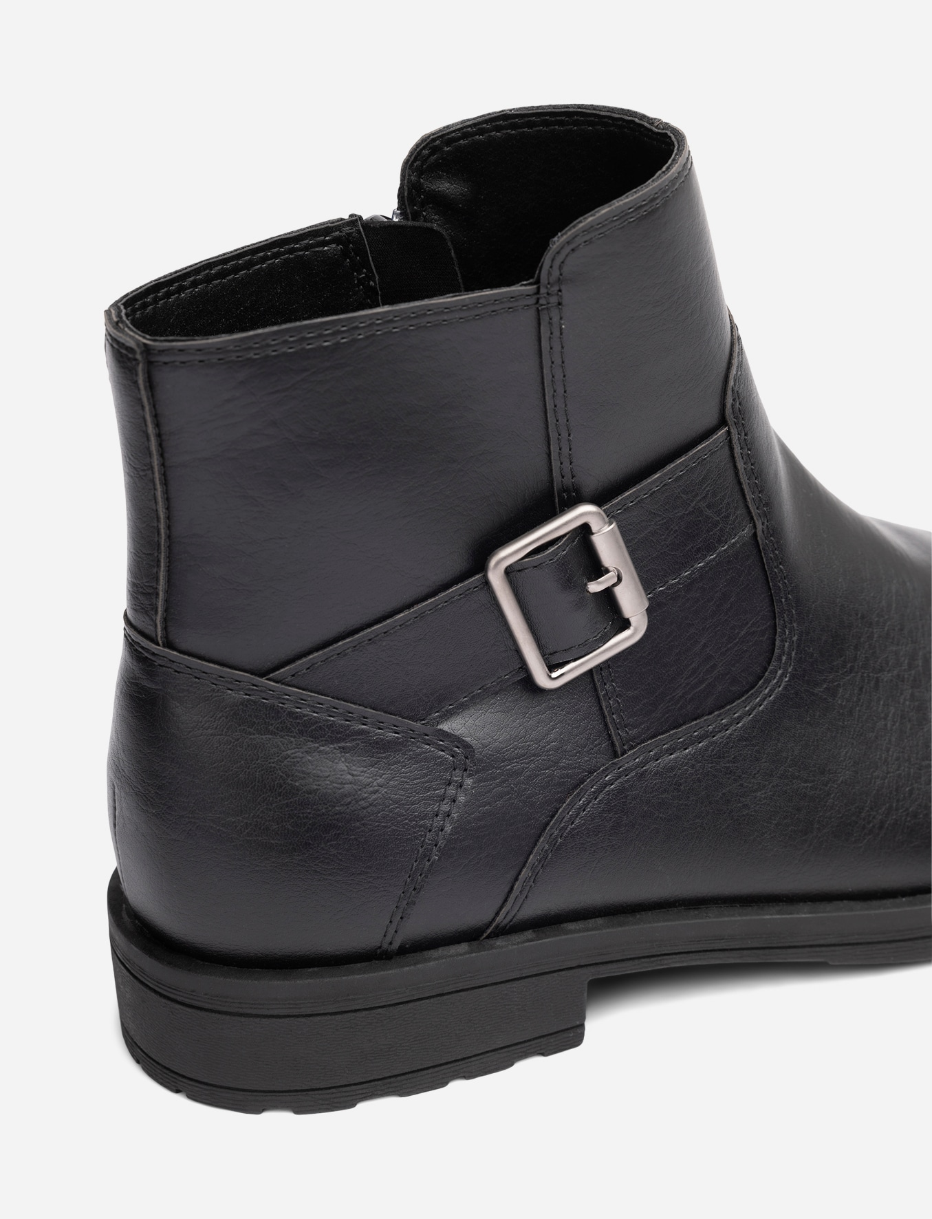 STEPSIDE, Varmfodrade boots med dragkedja Svarta