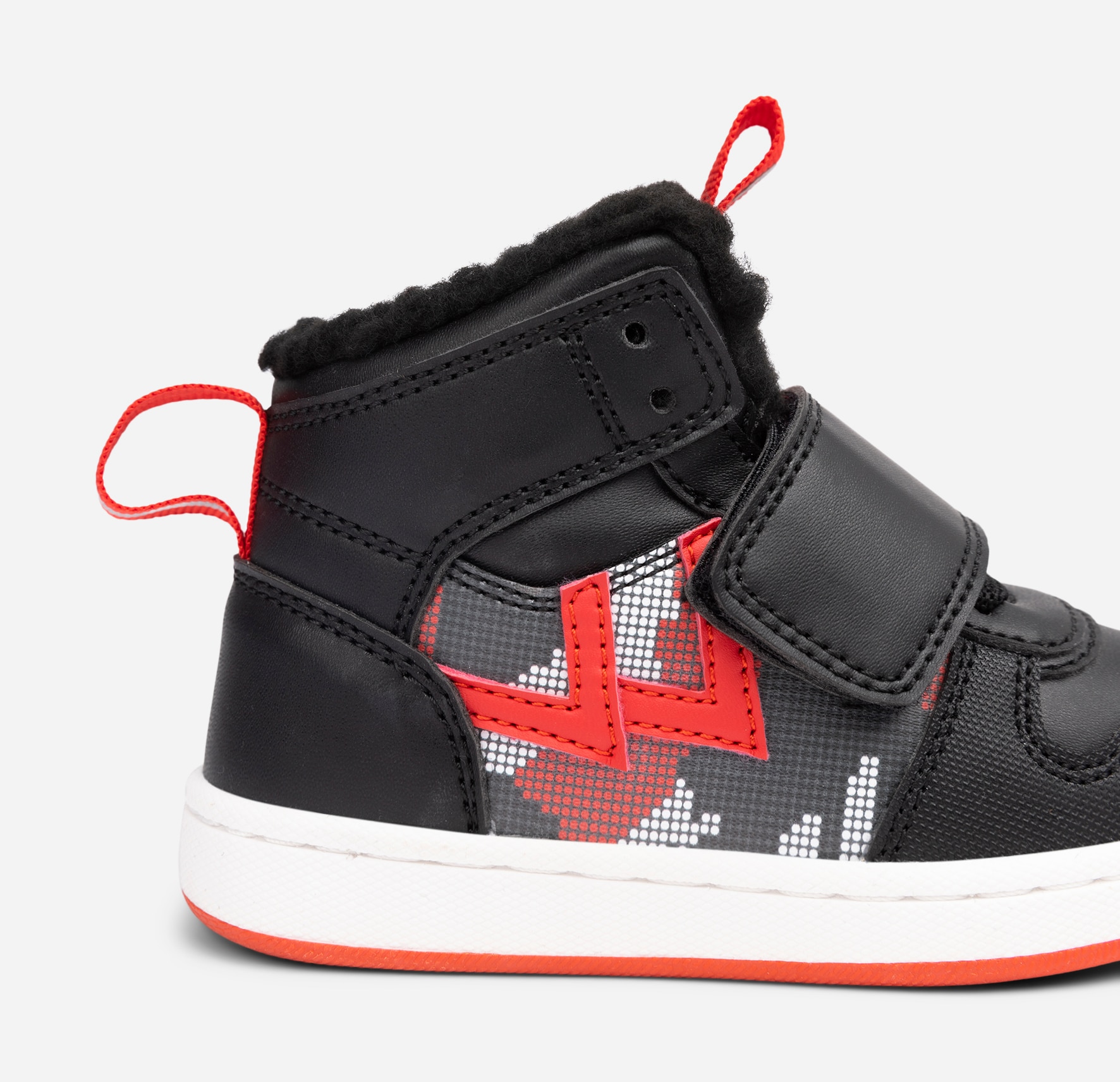 LEJON, Varmfodrade sneakers Svarta