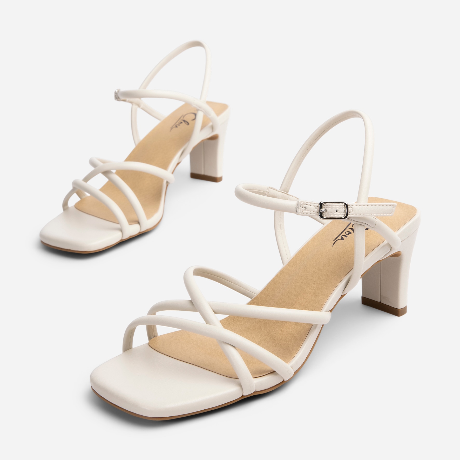 CLOU, Sandaletter med remmar Vita