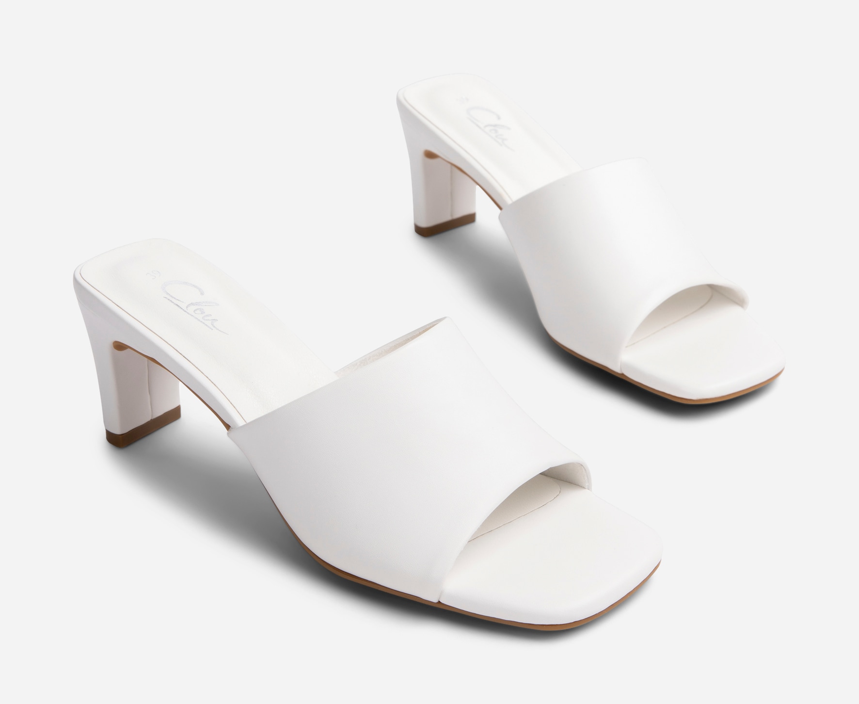 CLOU, Sandaletter Vita