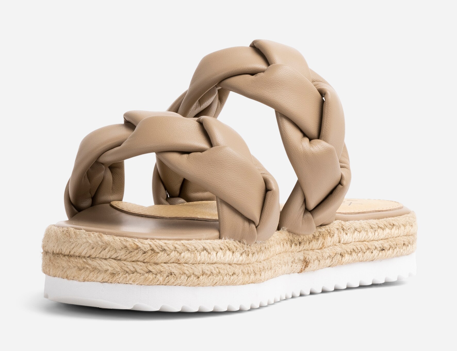 VOX, Sandaler Bruna
