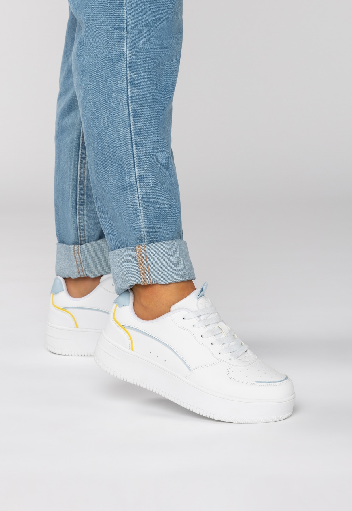 LEJON, Sneakers Vita