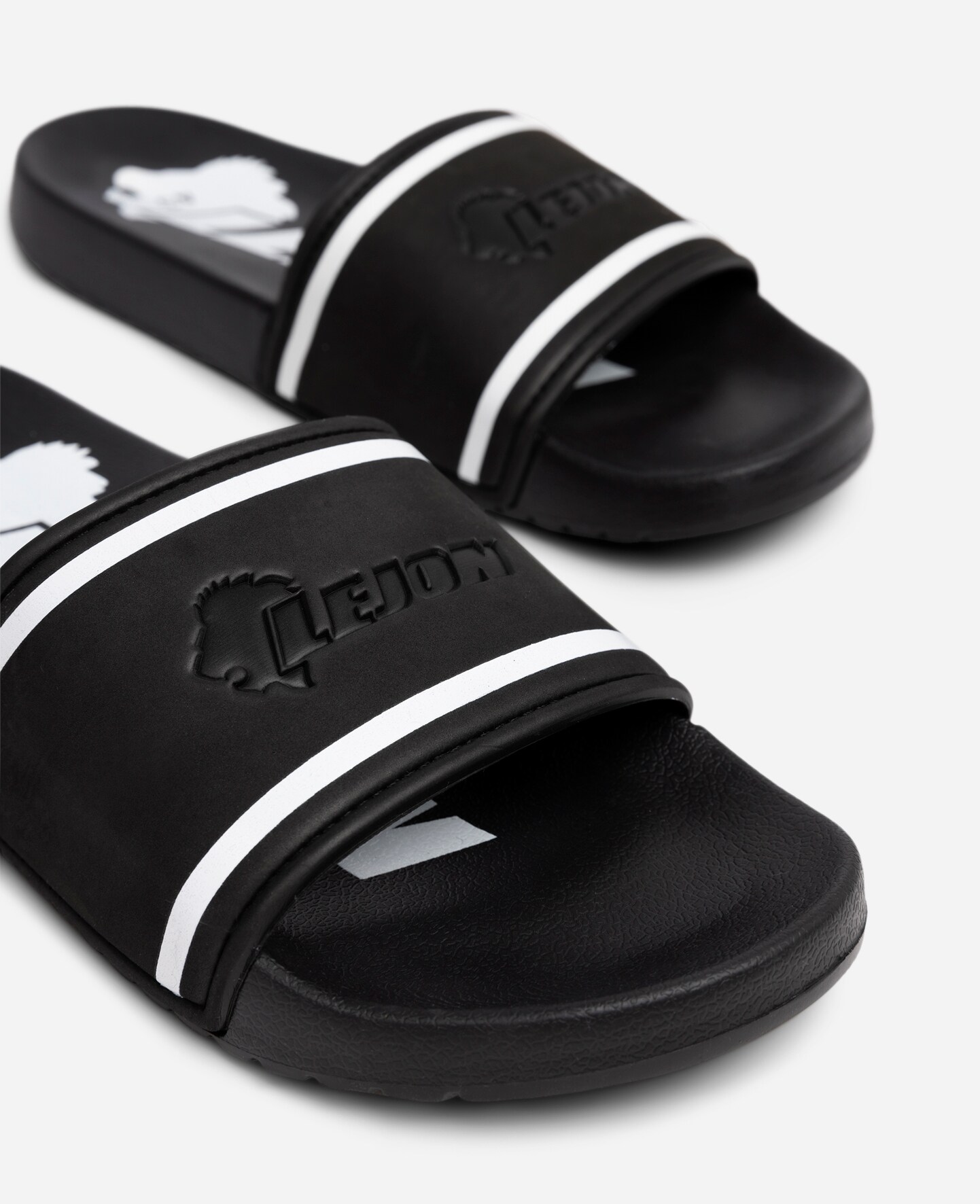 LEJON, Badtofflor Svarta