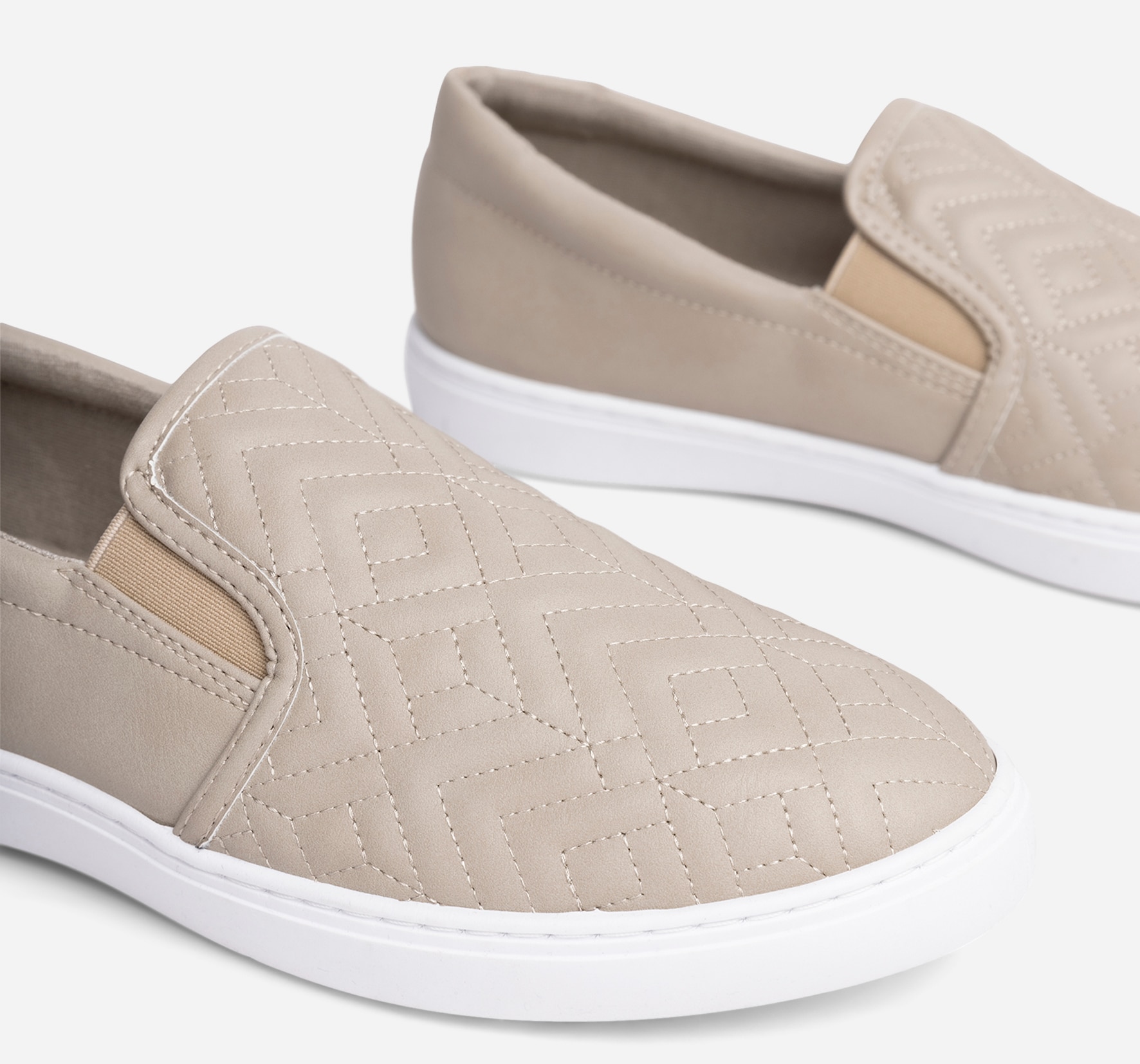 CLOU, Slip-on sneakers Bruna
