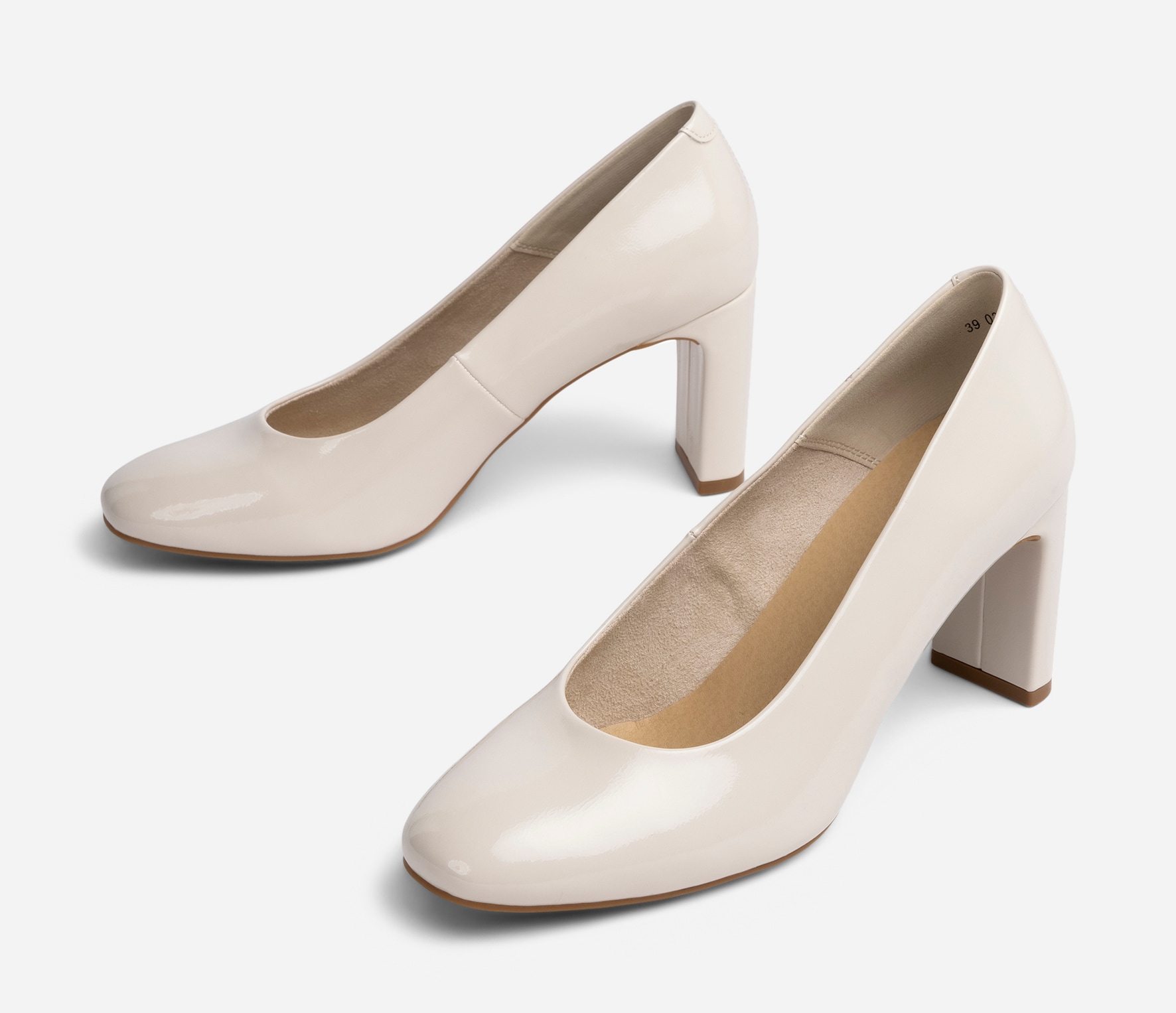 CLOU, Pumps Vita