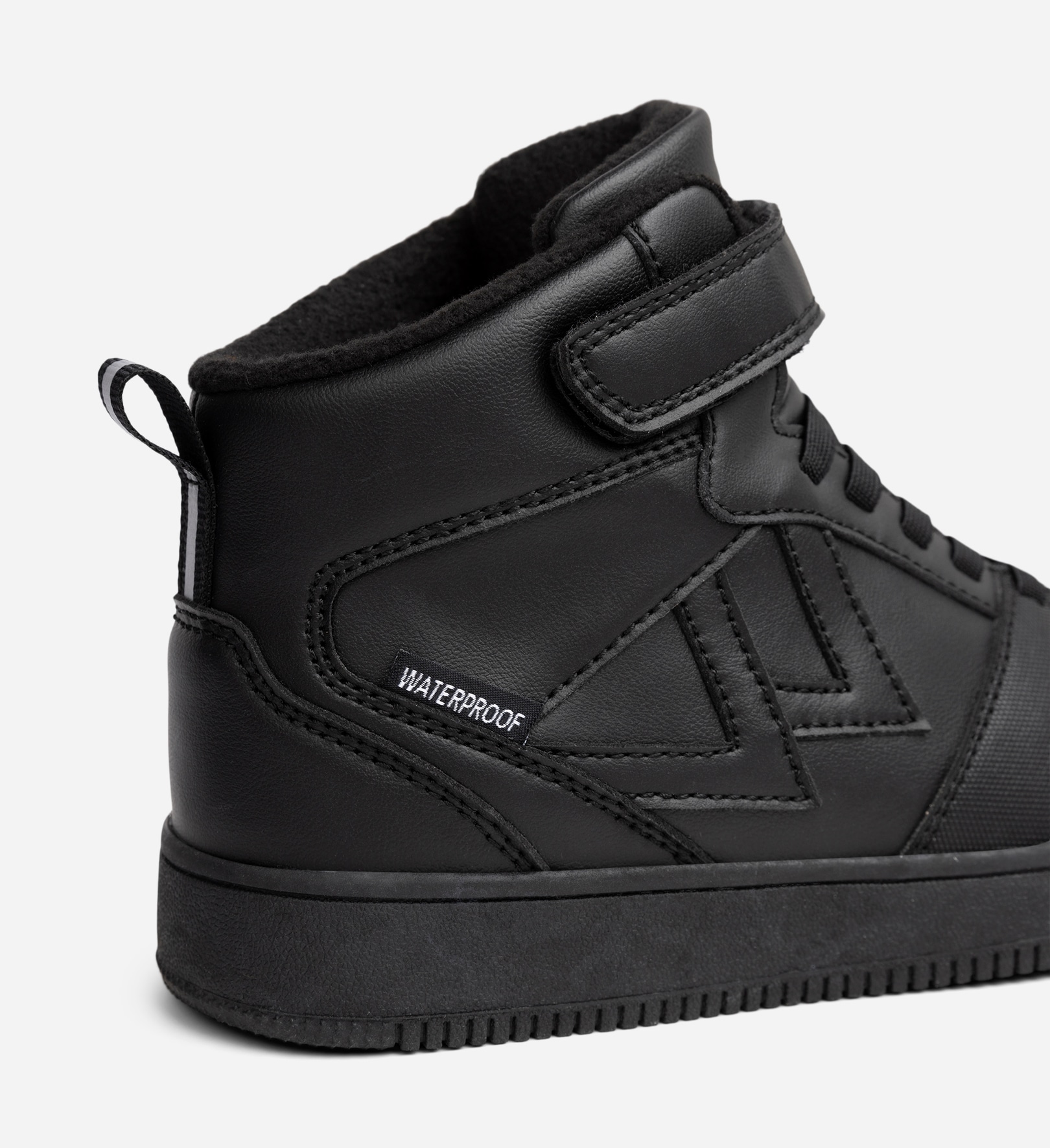 LEJON, Fleecefodrade höga sneakers waterproof Svarta