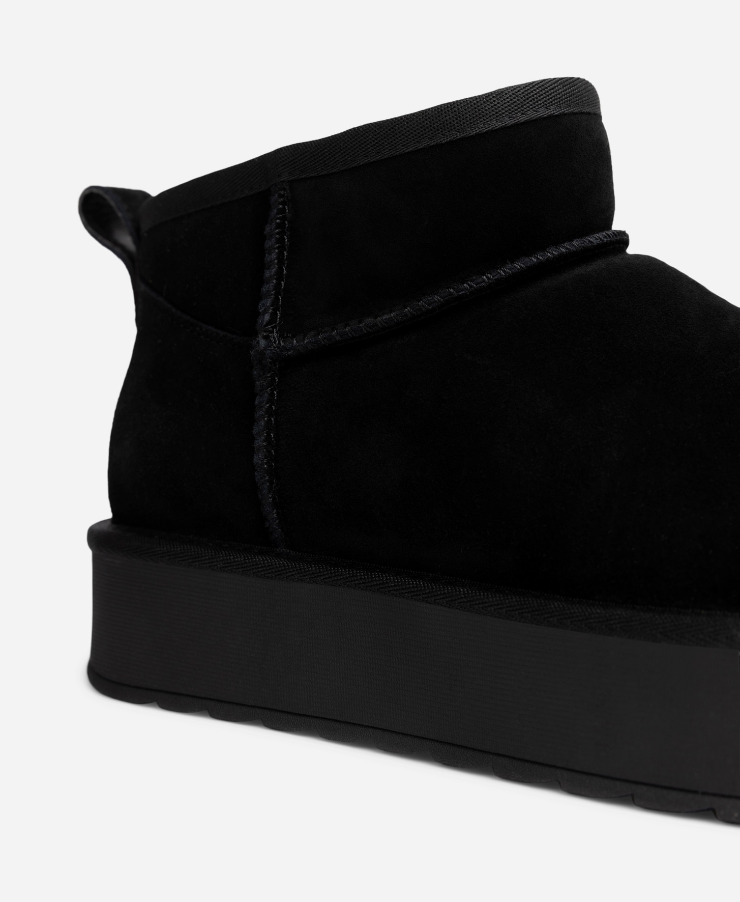 CLOU, Varmfodrade boots Svarta
