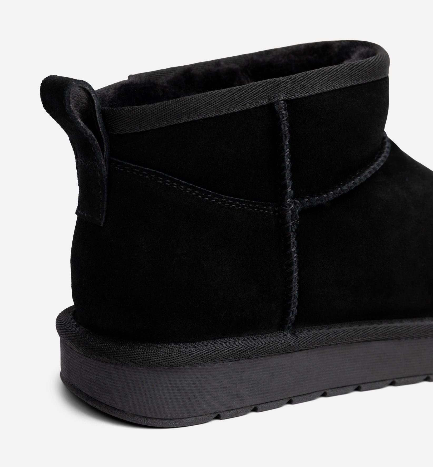 CLOU, Varmfodrade boots Svarta