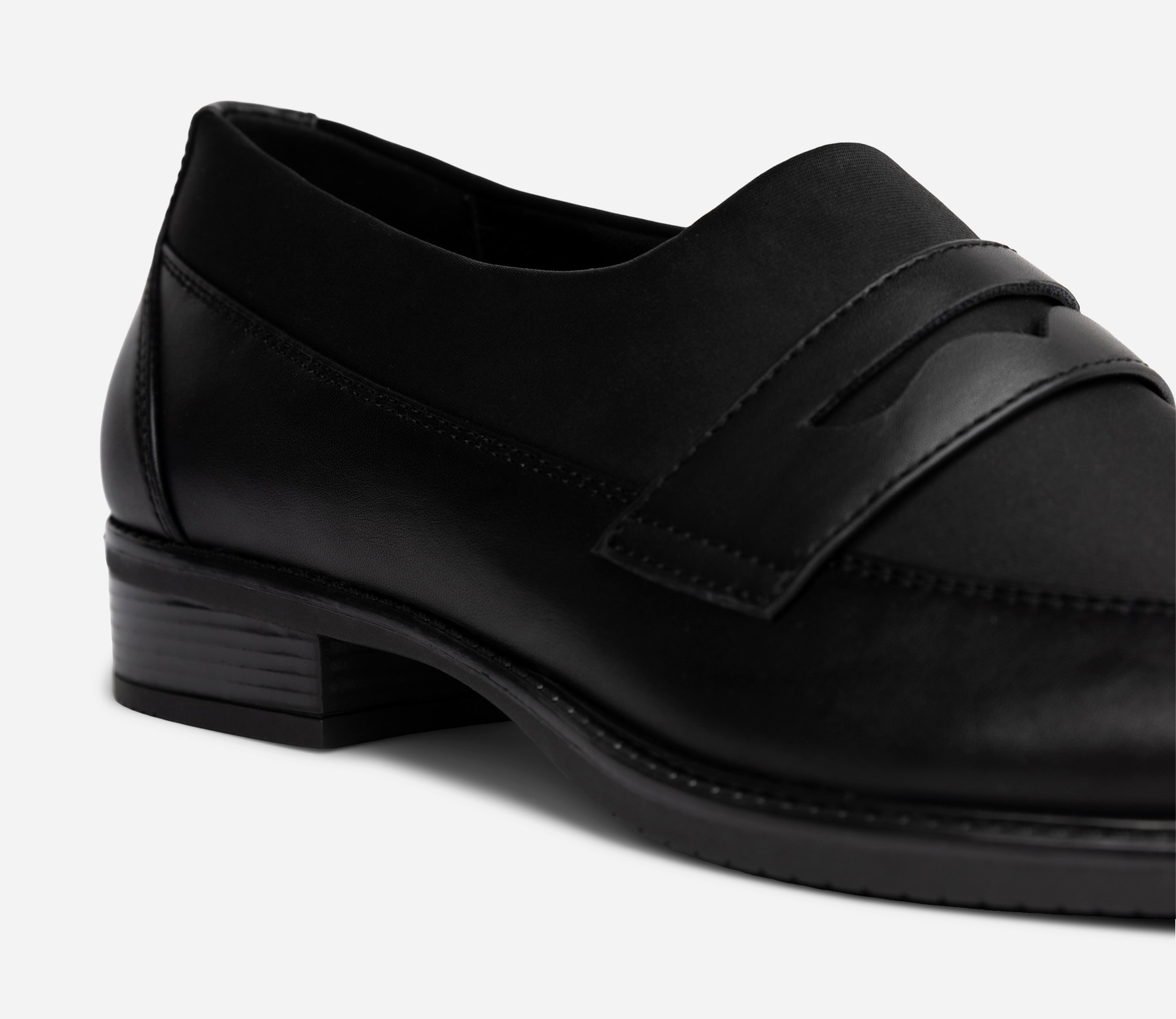 CLOU COMFORT, Loafers Svarta