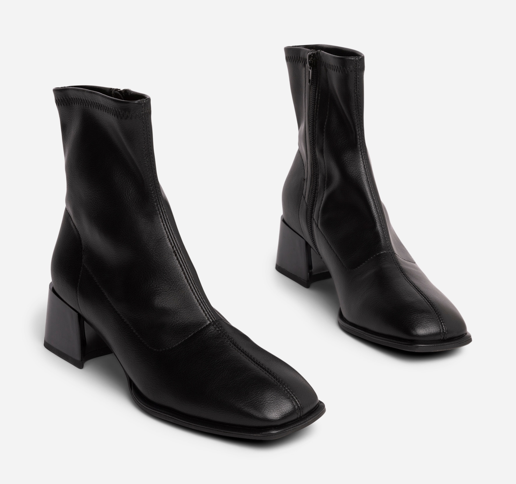 CLOU, Boots med stretch Svarta