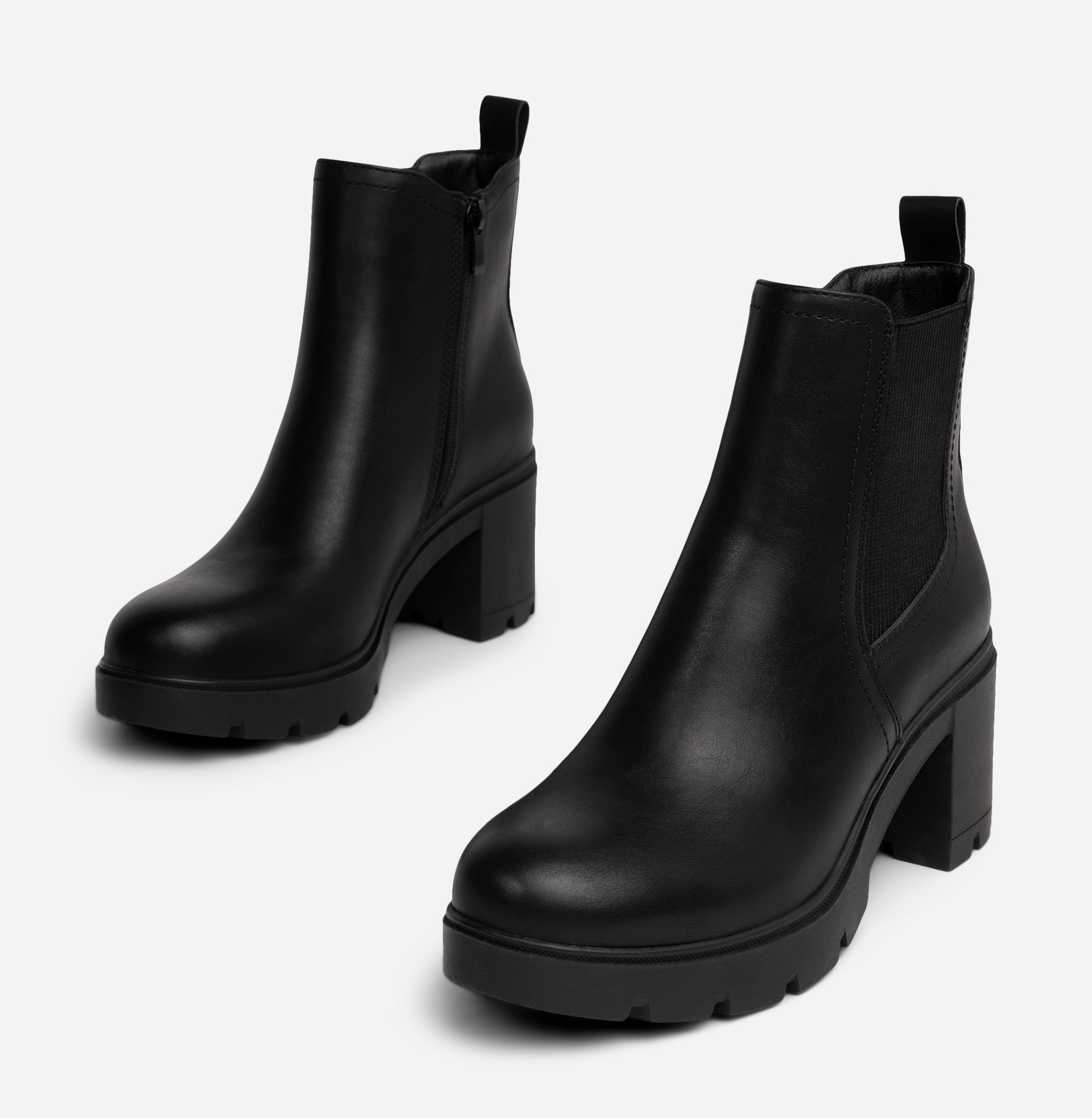 VOX, Boots Svarta