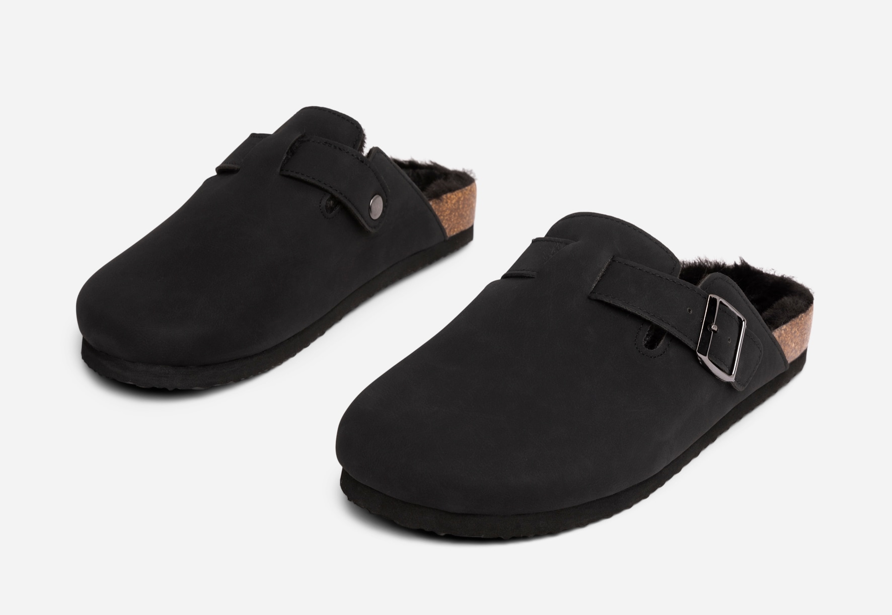 LEJON, Tofflor Svarta