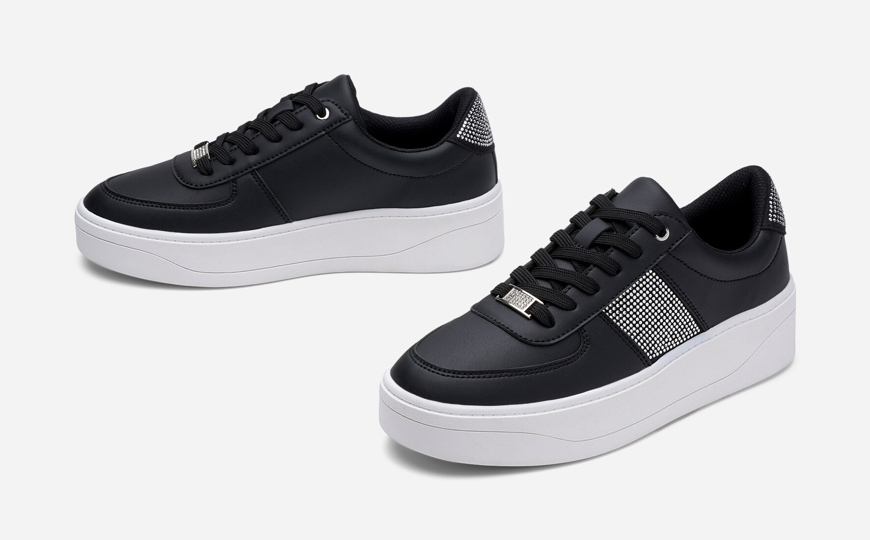 CLOU, Sneakers Svarta