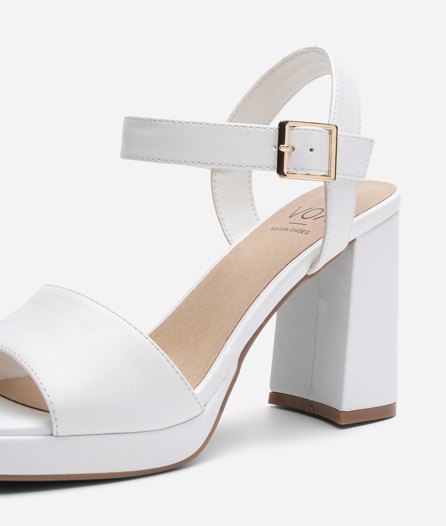 VOX, Sandaletter med platåsula Vita