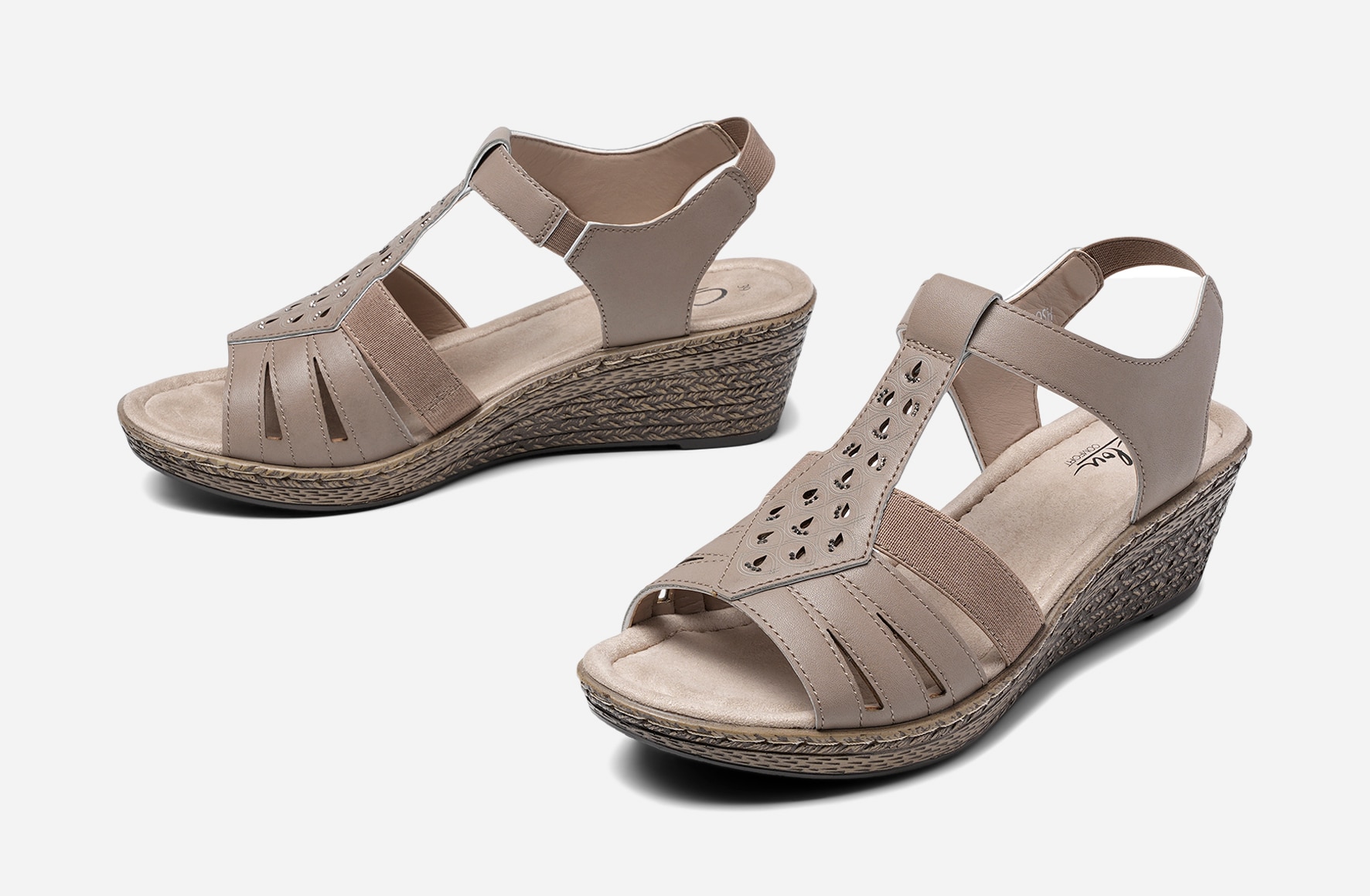 CLOU COMFORT, Sandaletter Beigea