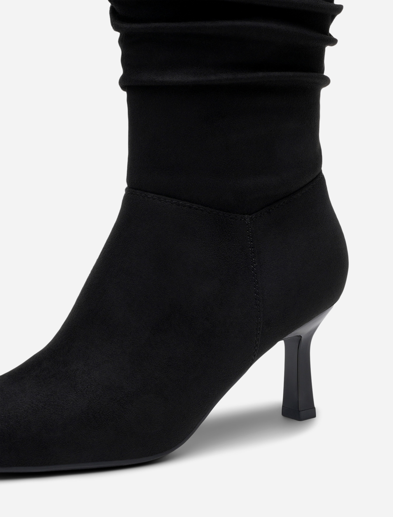 CLOU, Stövlar Svarta