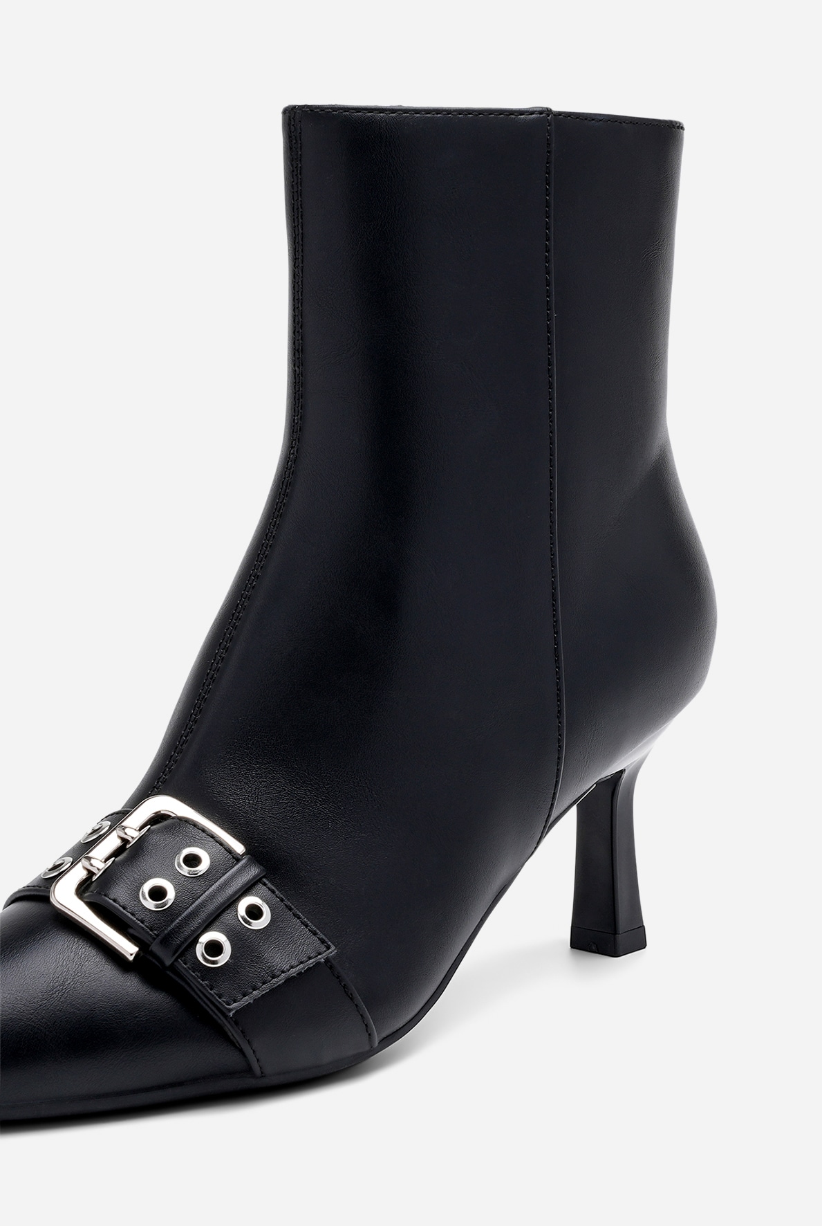 CLOU, Boots med spänne Svarta