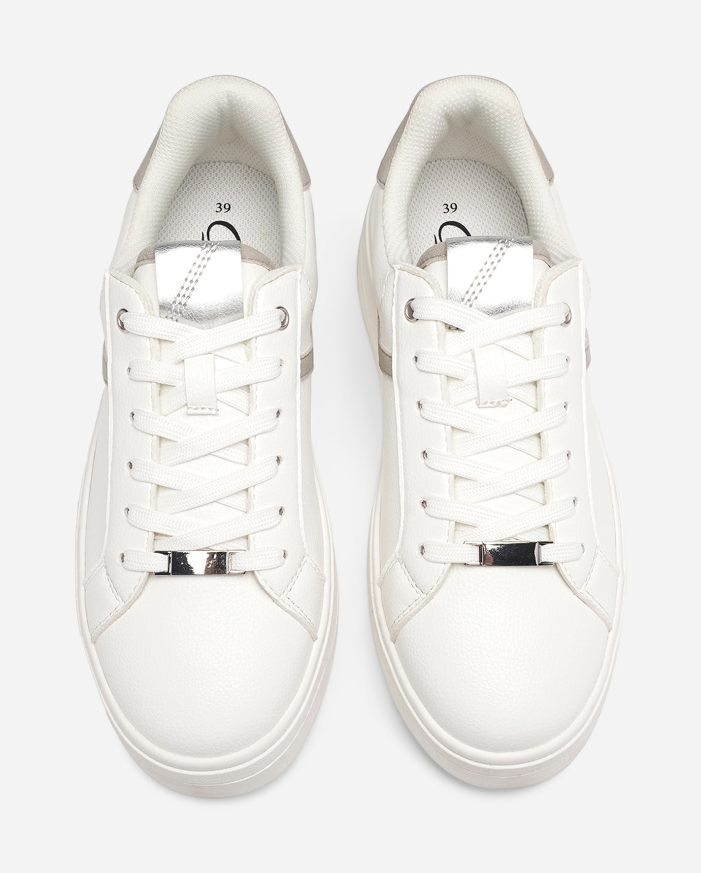 CLOU, Sneakers Vita