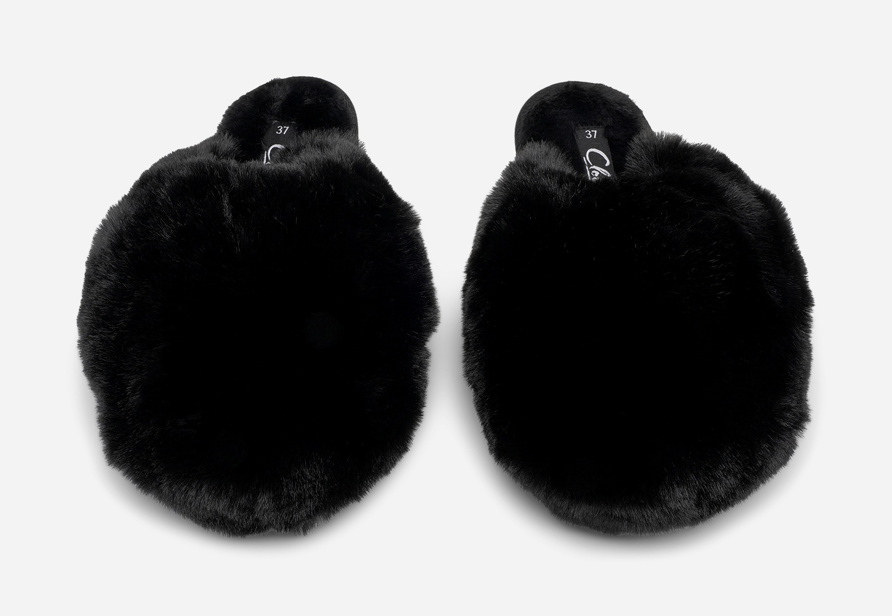 CLOU, Tofflor Svarta