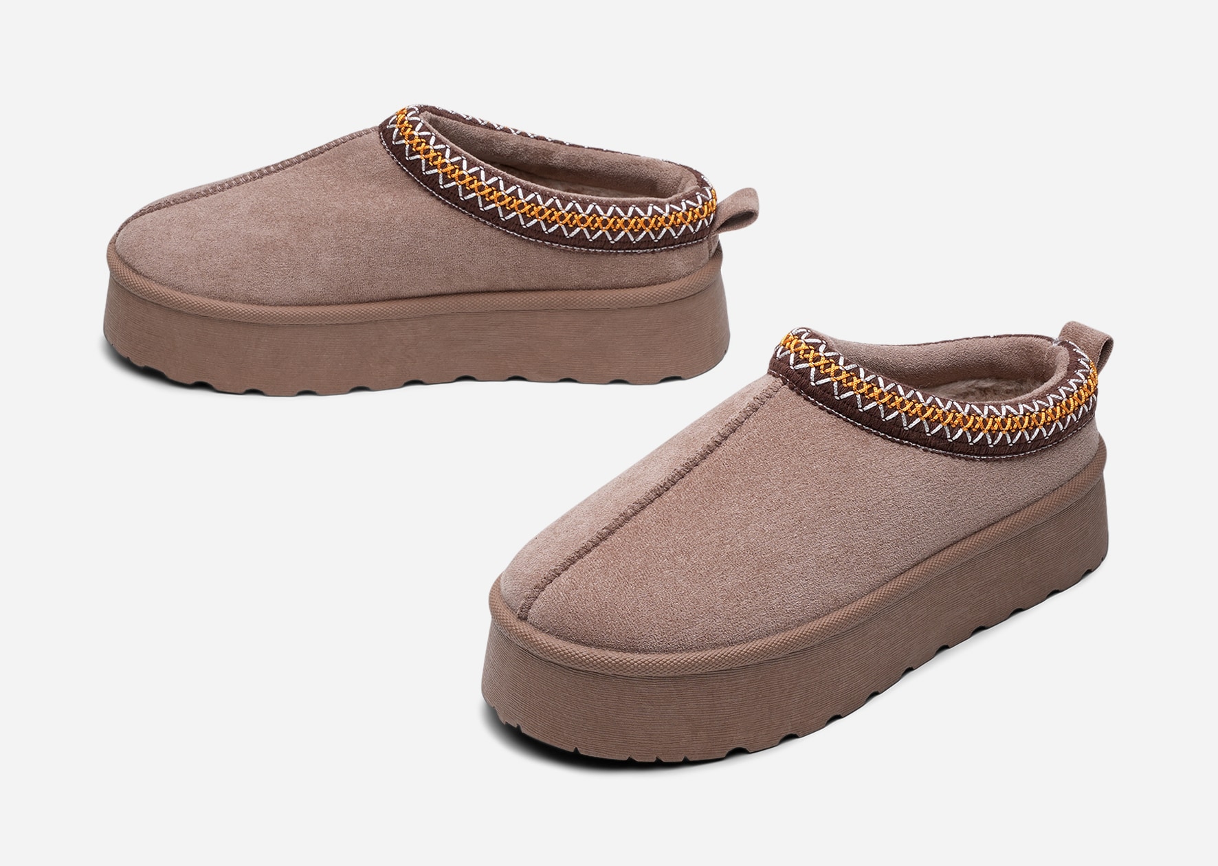 CLAUDIA GHIZZANI, Slip-on Beigea