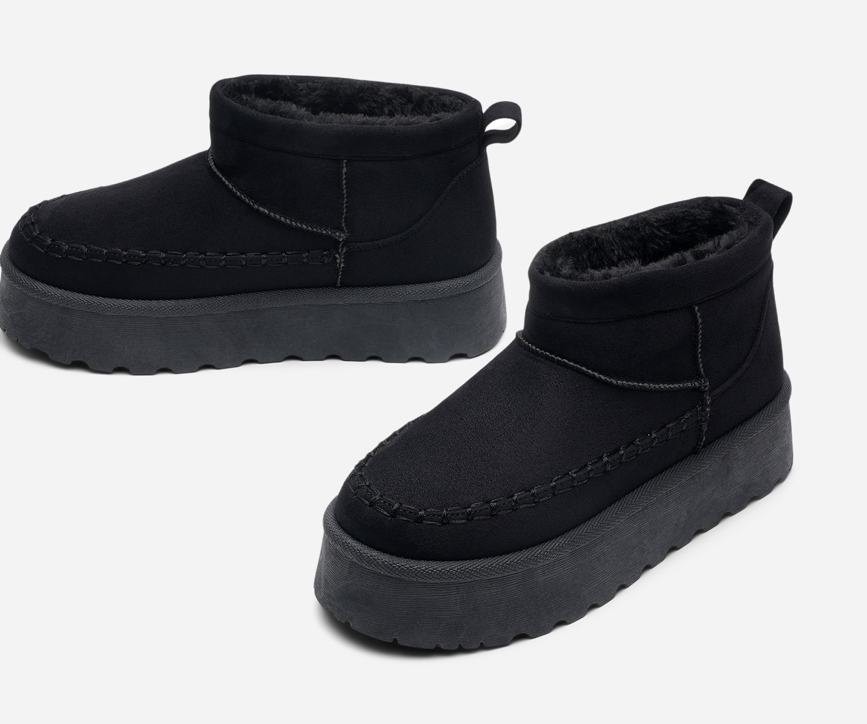 CLAUDIA GHIZZANI, Varmfodrade boots Svarta