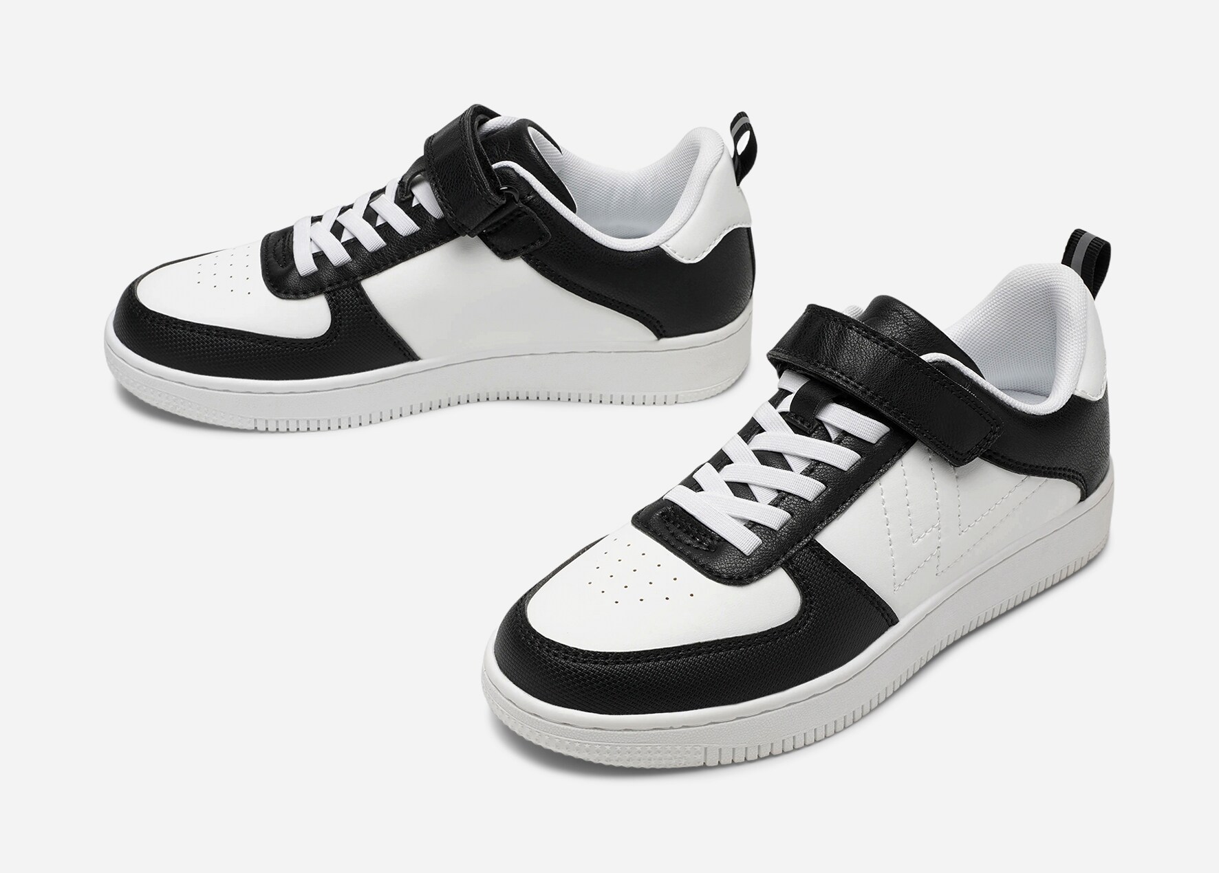 LEJON, Sneakers Vita