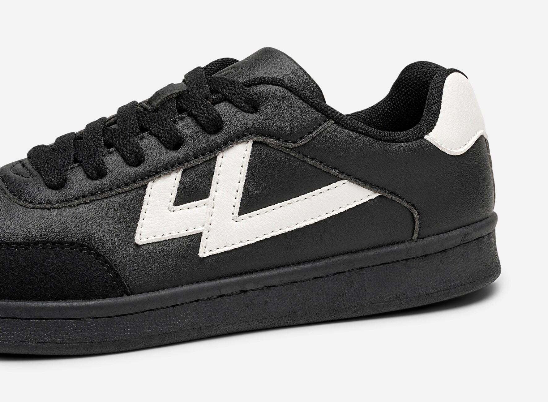 LEJON, Sneakers Svarta