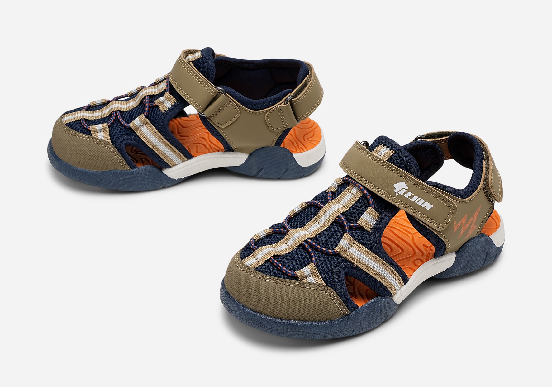 LEJON, Sandal med täckt tå Gröna