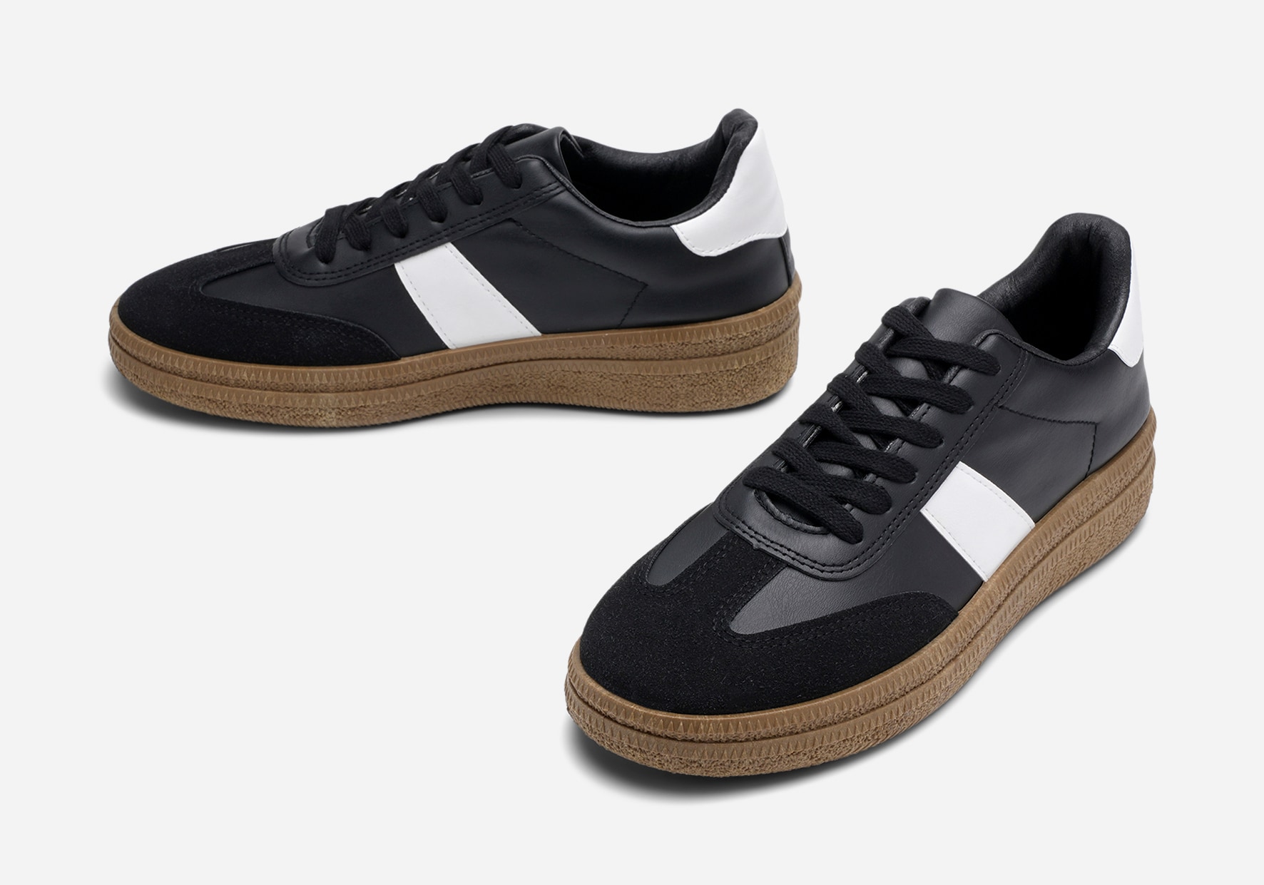 CLAUDIA GHIZZANI, Sneakers Svarta