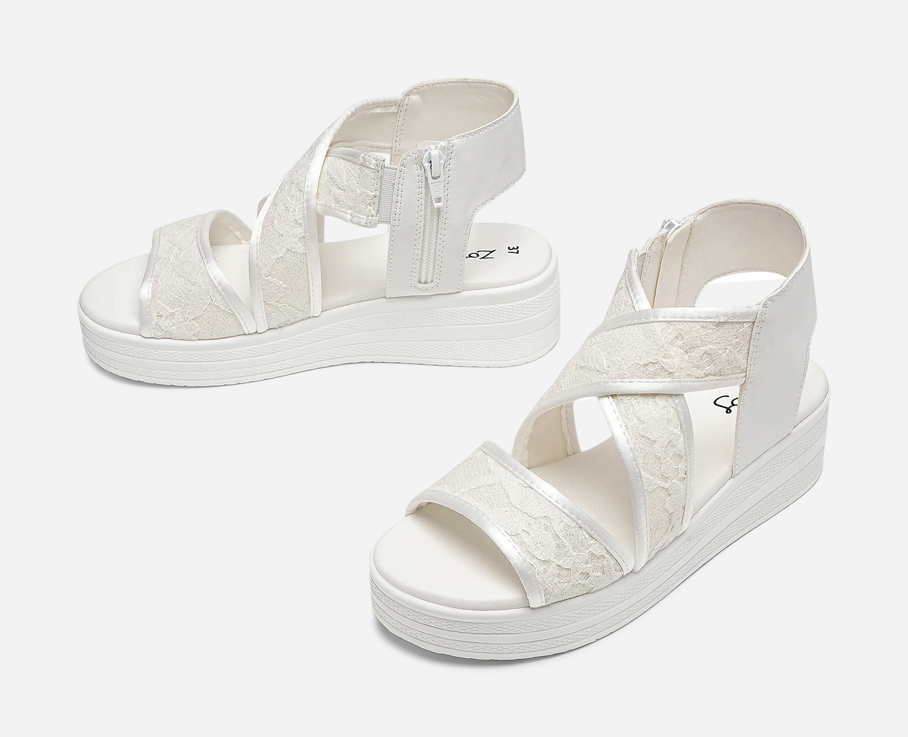 ZOEY, Sandaler med platåsula Vita