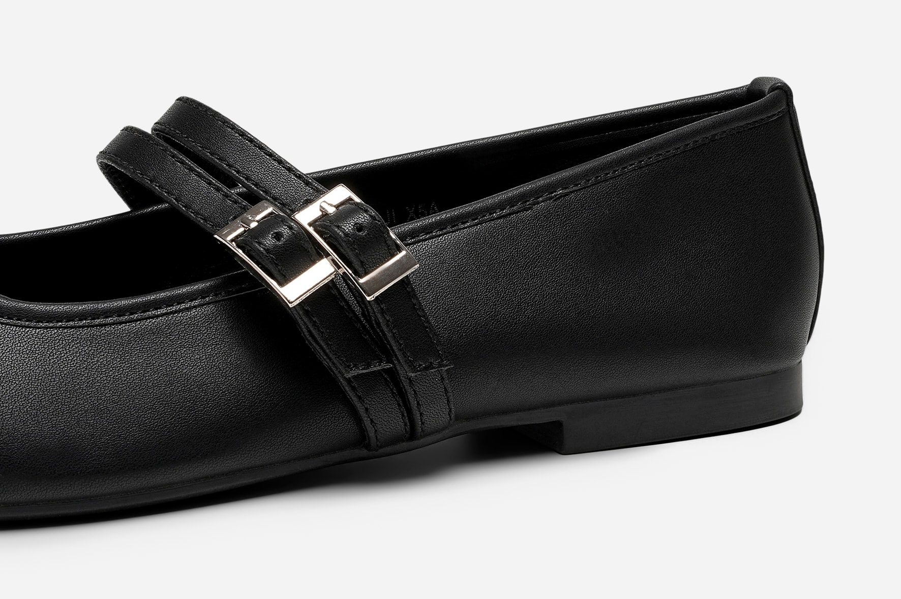 VOX, Mary Jane Svarta