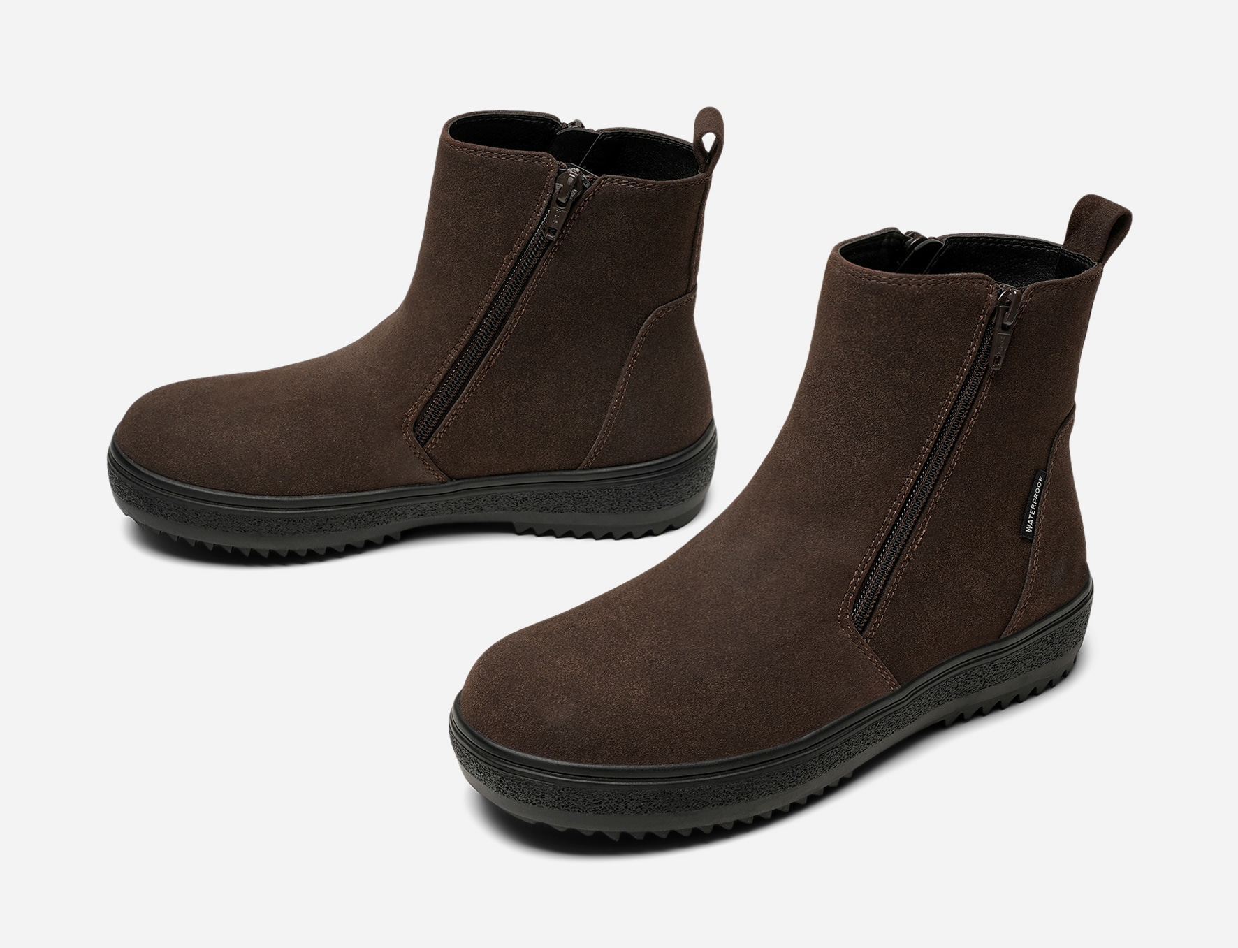 CLOU, Varmfodrade boots med inbyggd brodd Bruna
