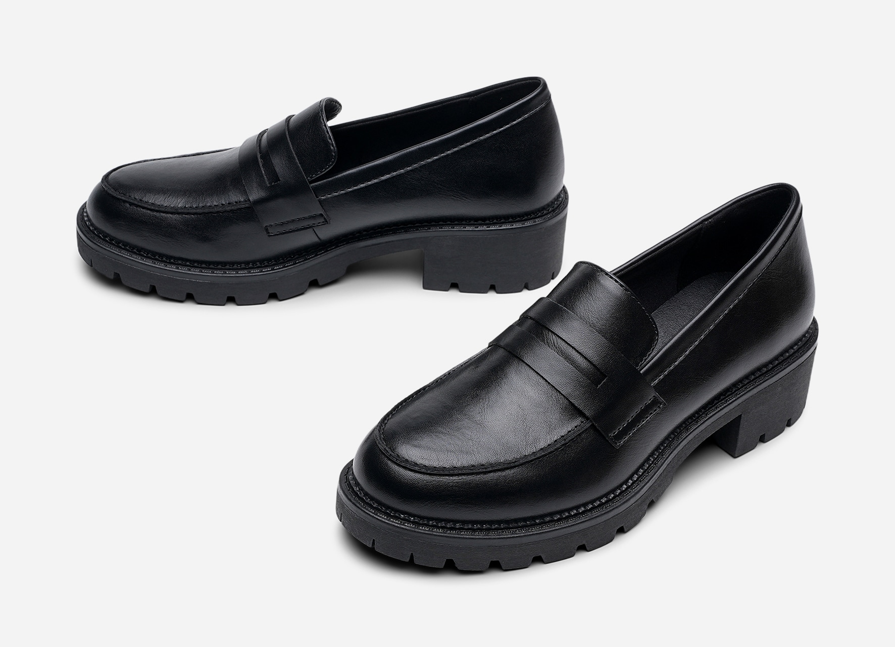 CLOU, Loafers Svarta