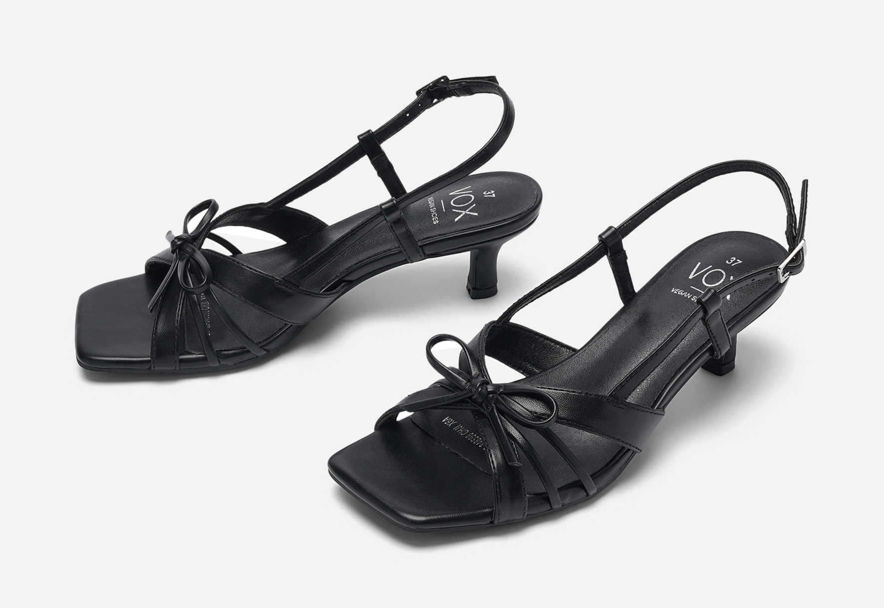 VOX, Sandaletter med remmar Svarta