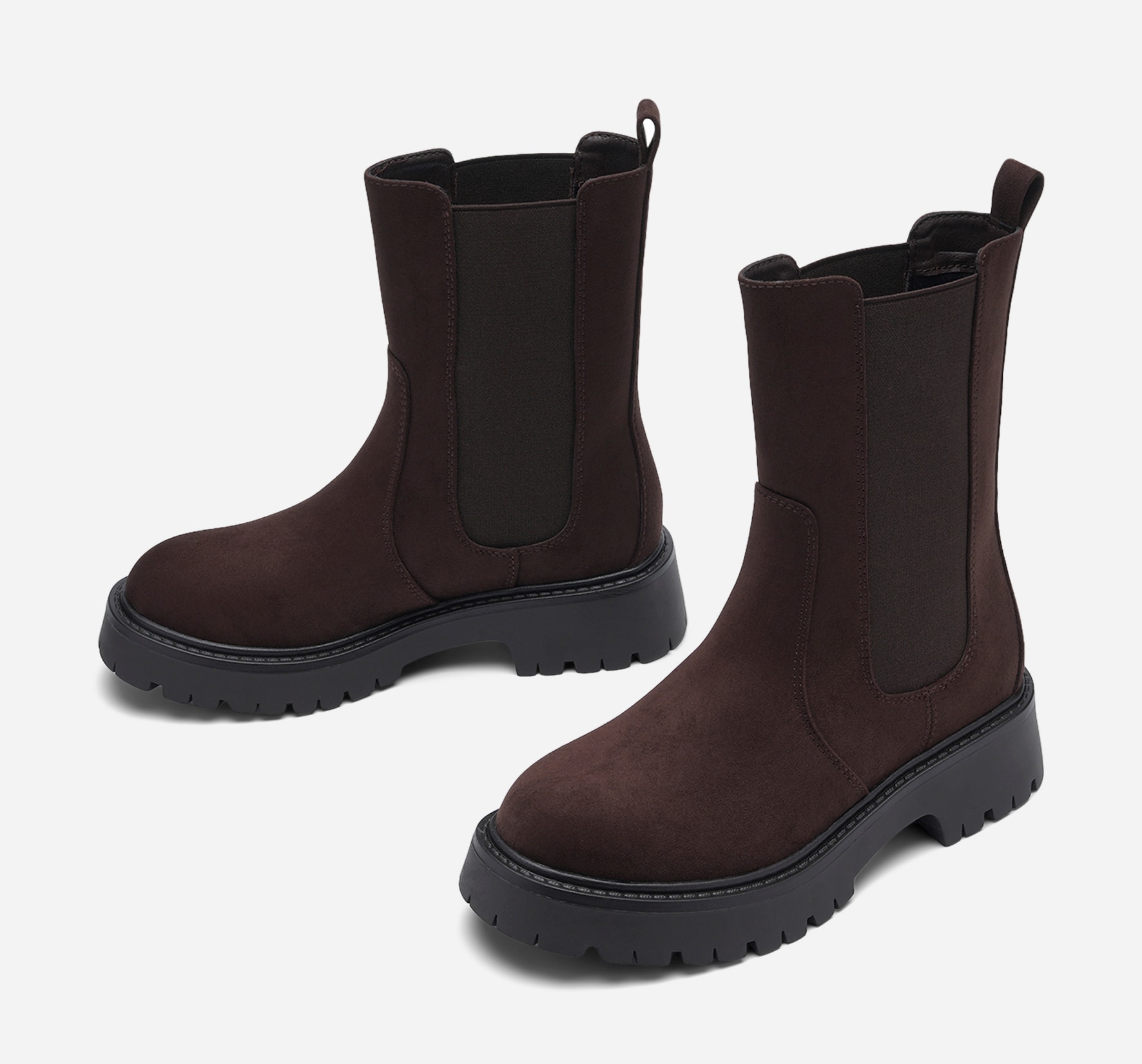 VOX, Boots Bruna